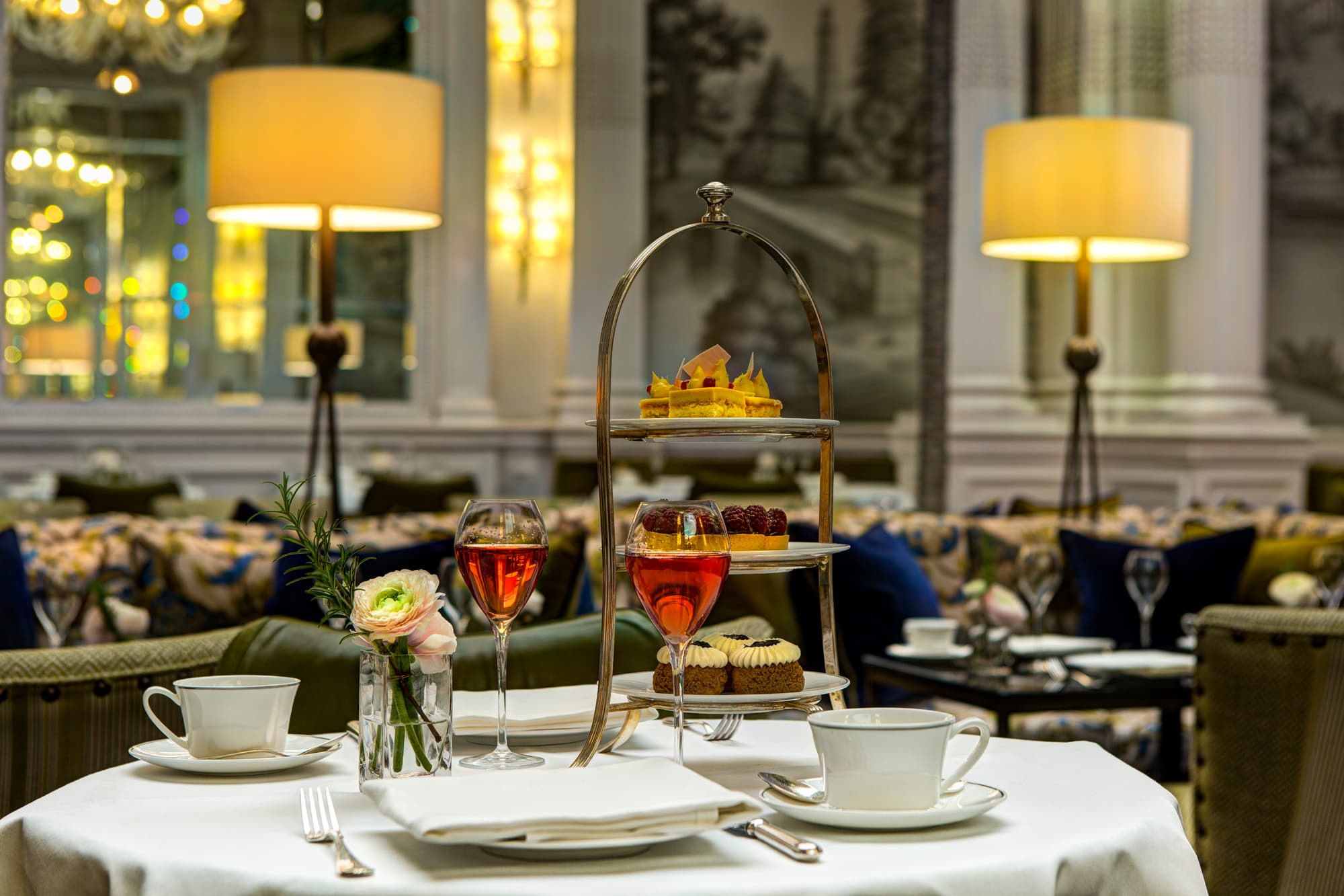 Balmoral Hotel