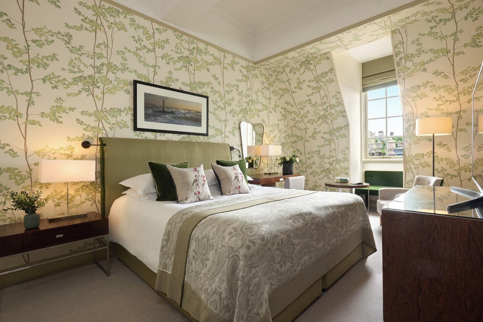 Balmoral Hotel