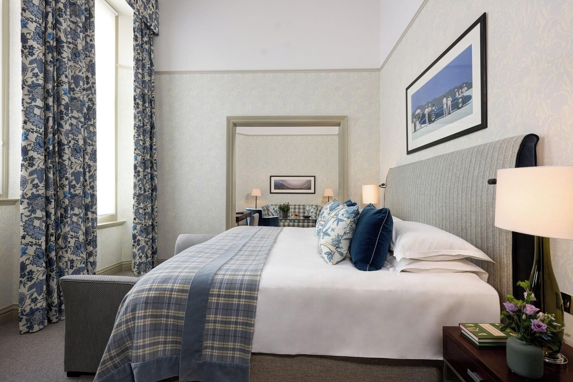 Balmoral Hotel