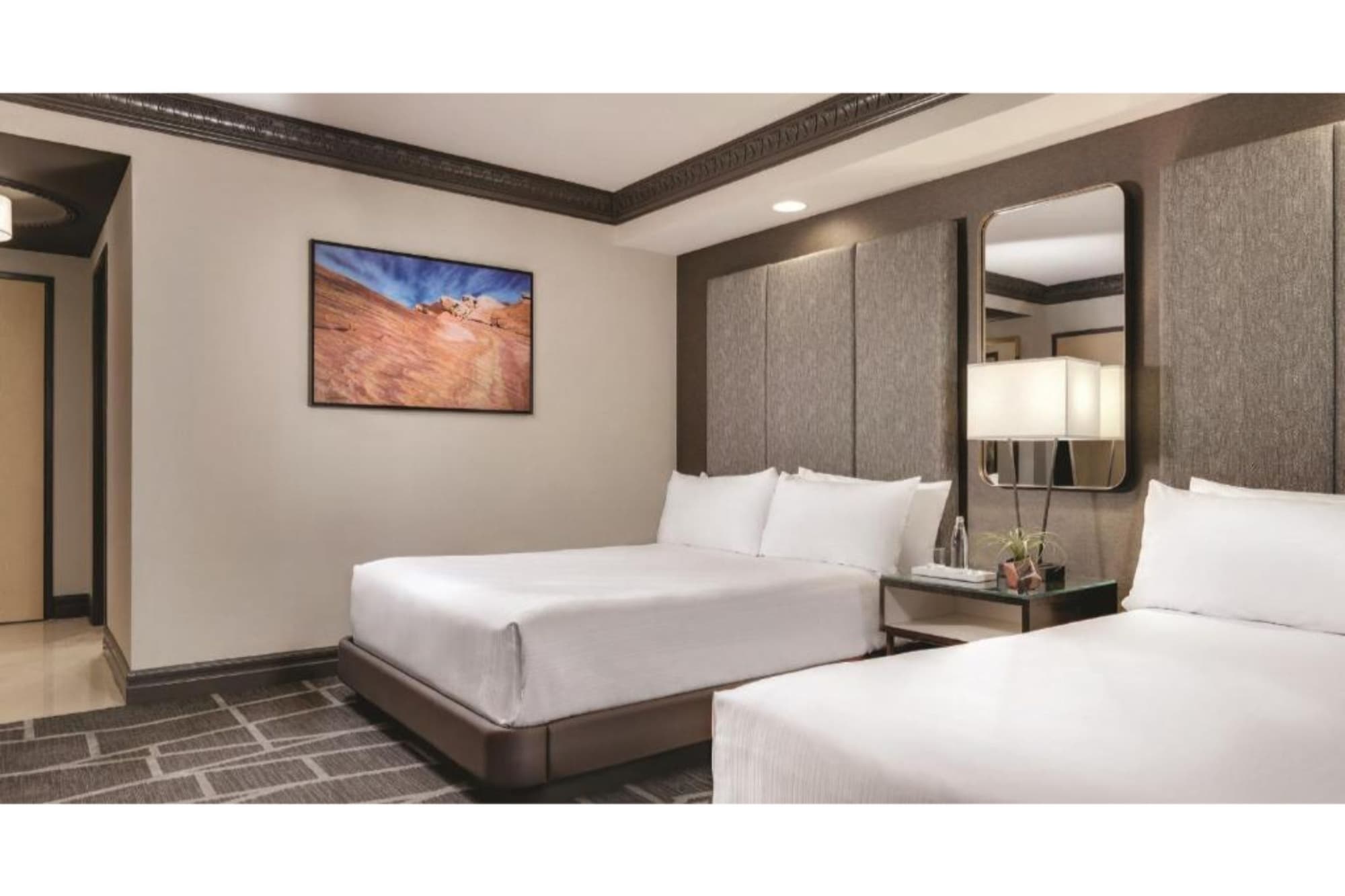 Luxor Hotel & Casino