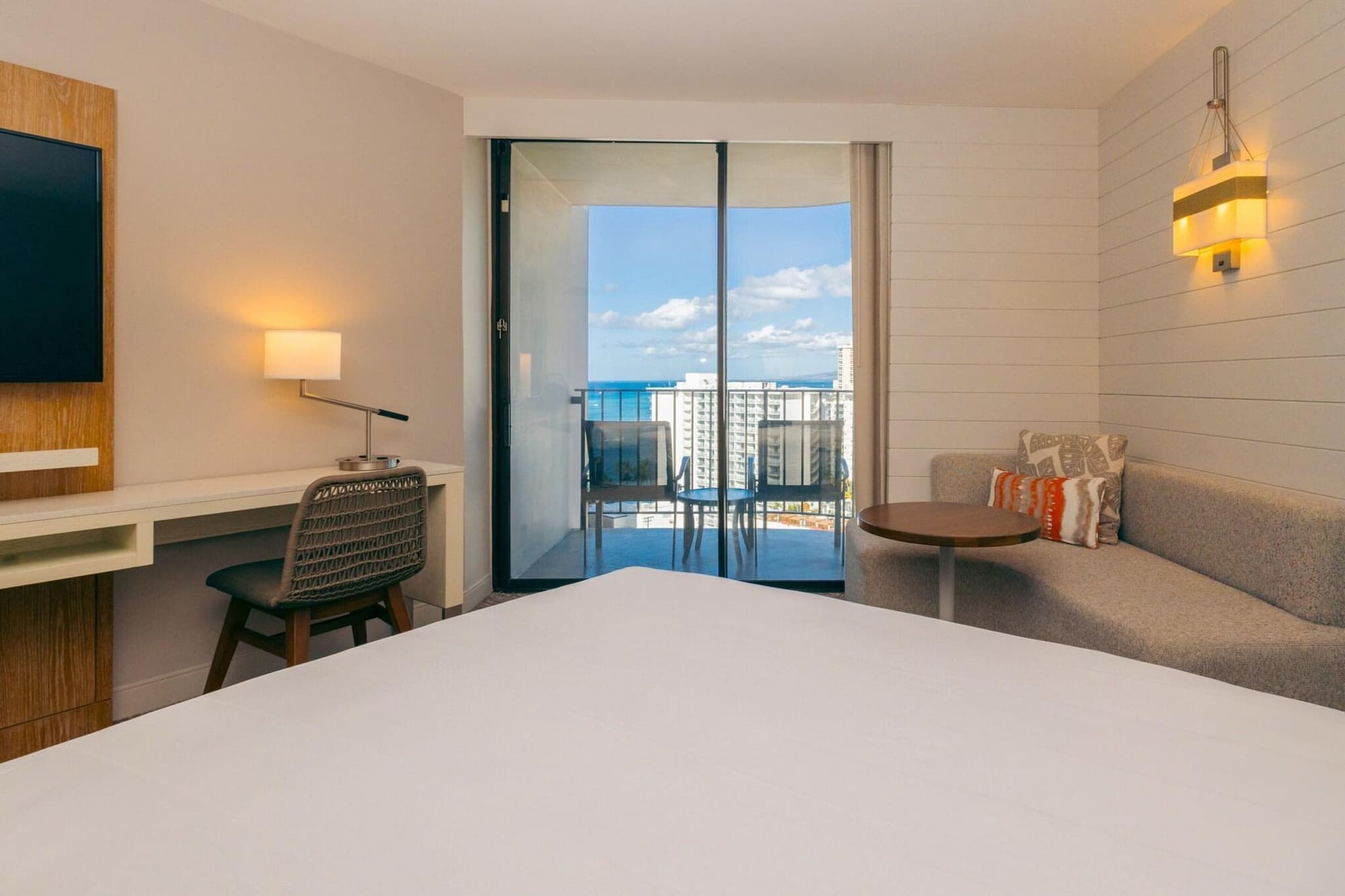Waikiki Beach Marriott Resort & Spa