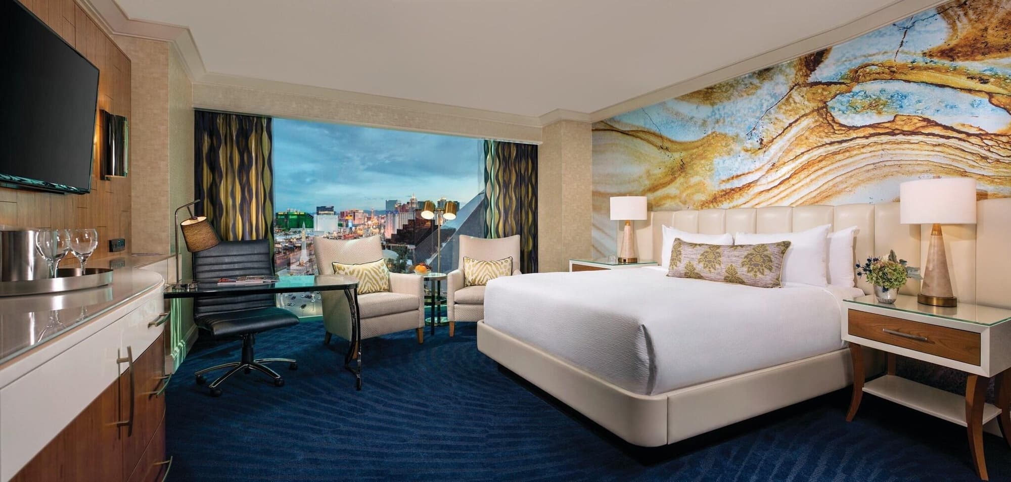 Mandalay Bay Hotel & Casino