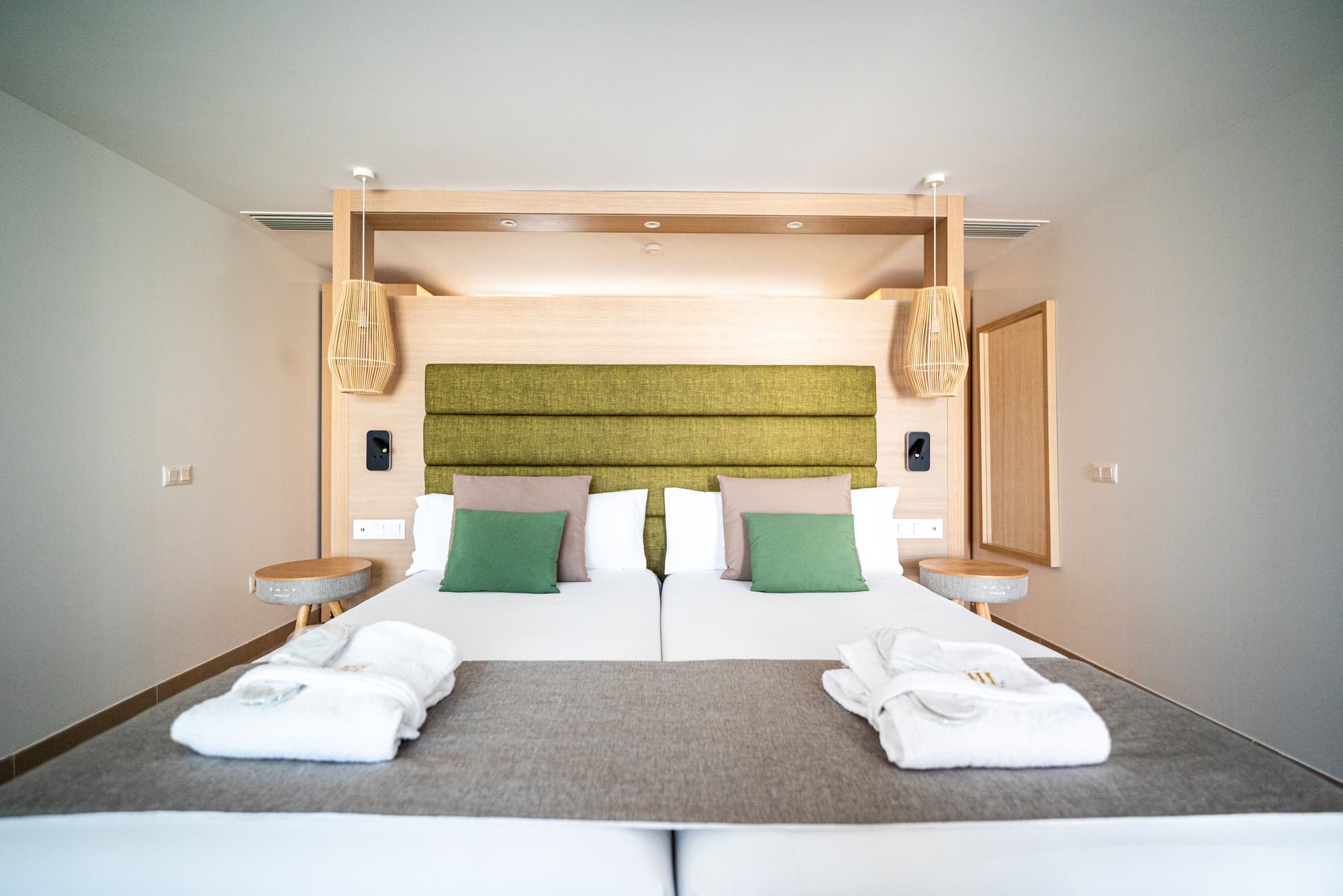HL Miraflor Suites
