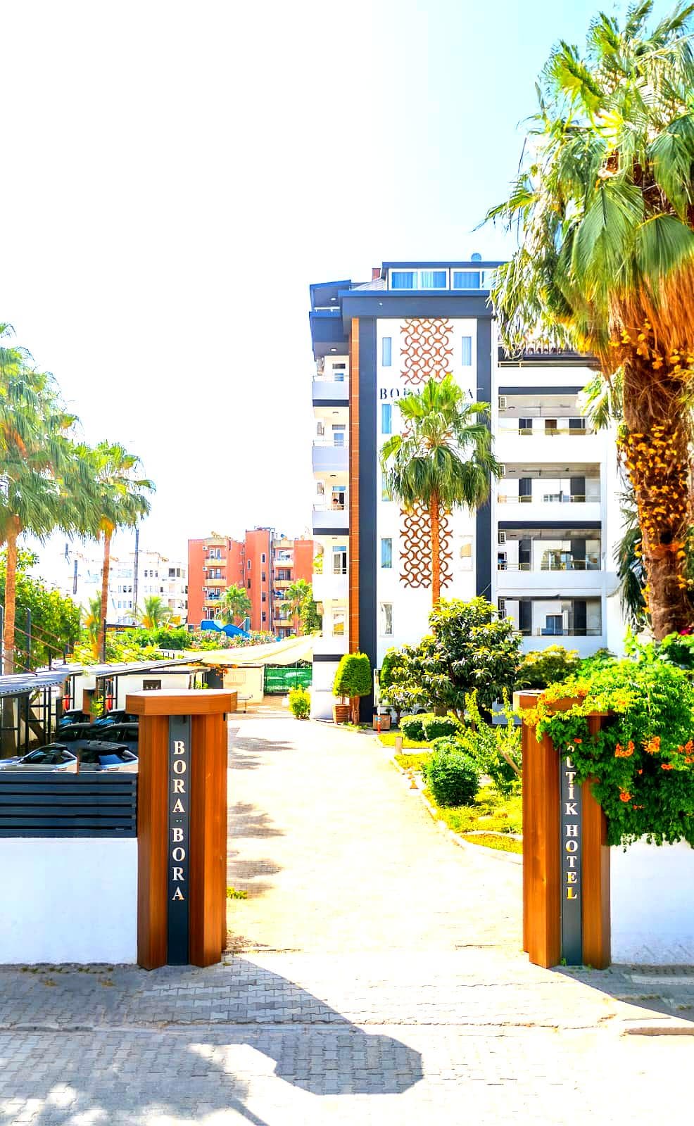 Bora Bora Butik, General view