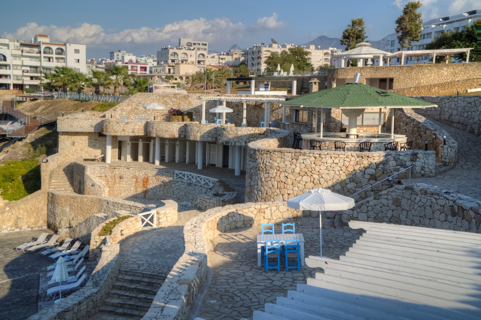 Jasmine Court Hotel & Casino