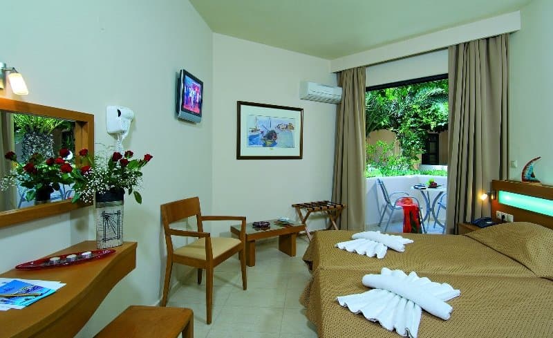Eva Bay Hotel On The Beach - Adults Only