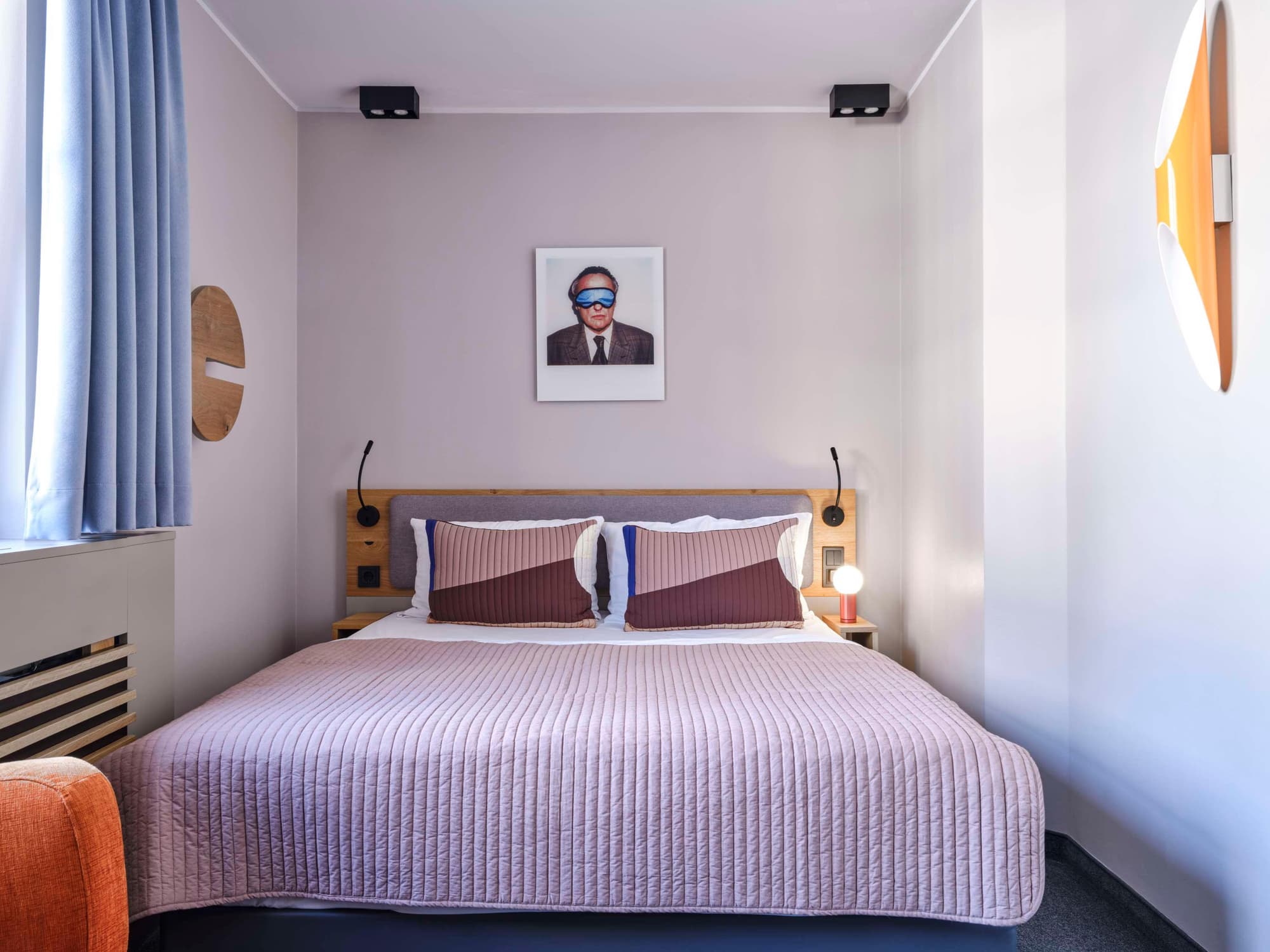 Motel One Frankfurt - Hauptbahnhof, Room