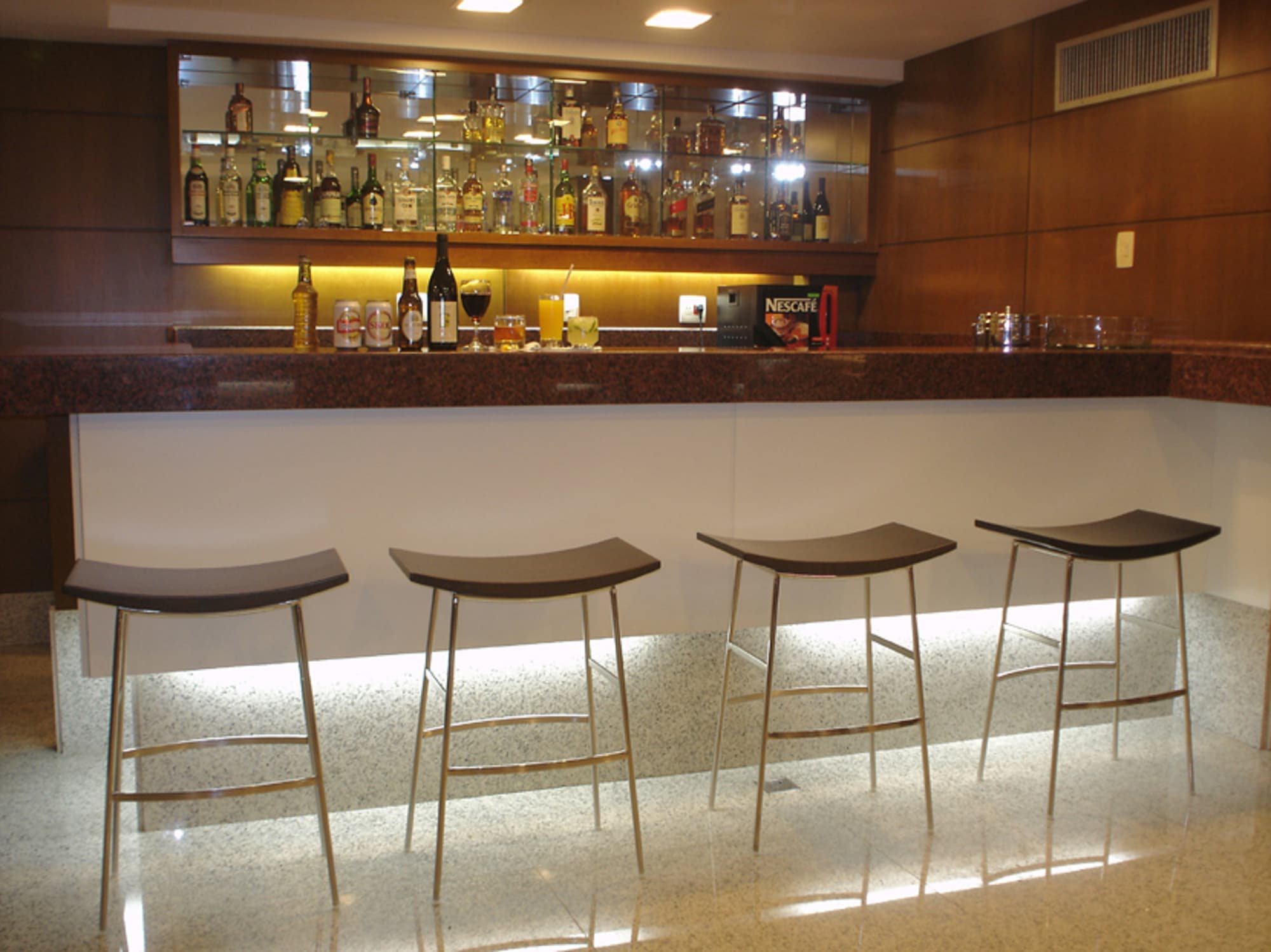 Mar Palace Copacabana, Bar