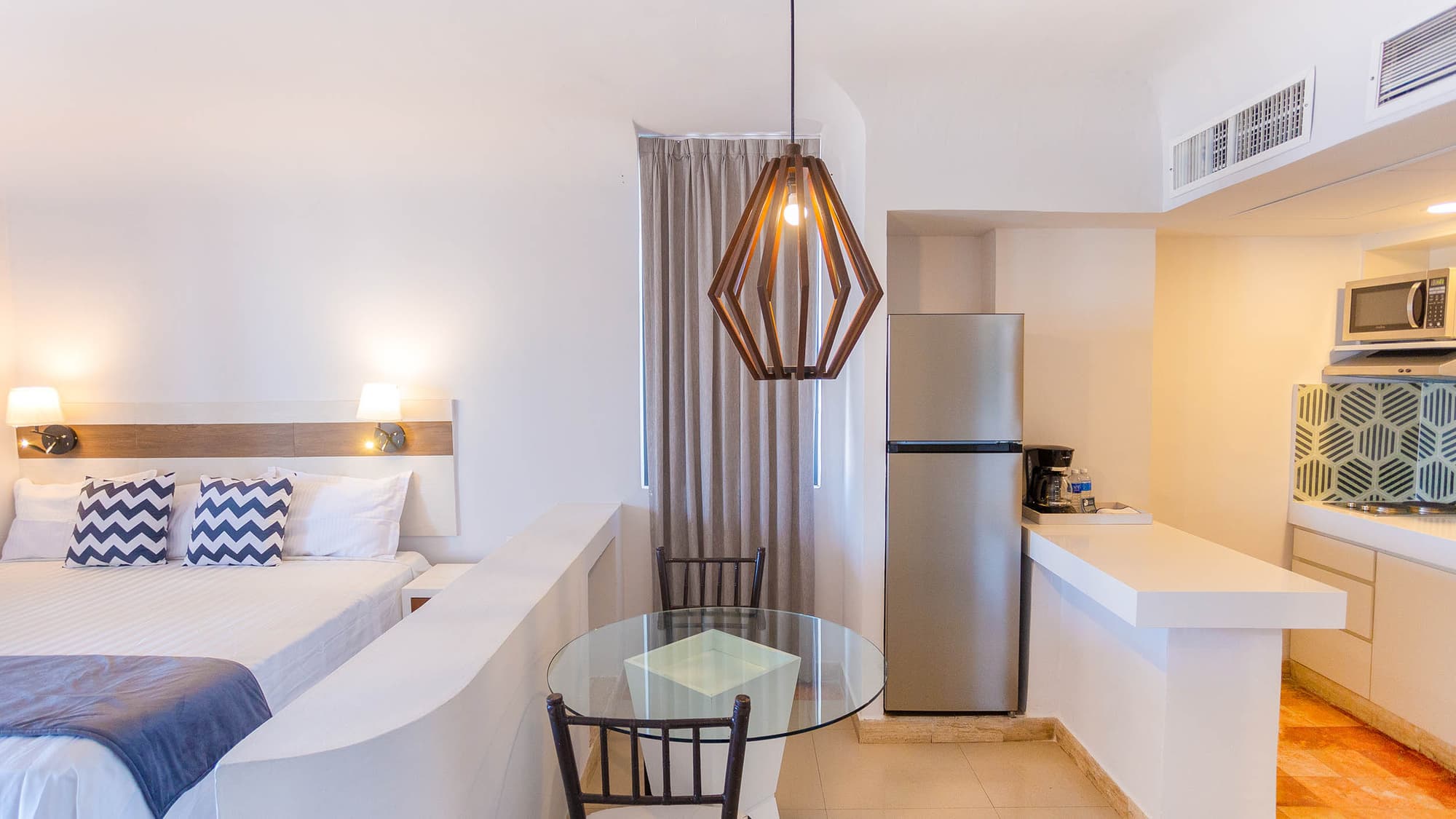 Luna Palace Hotel & Suites