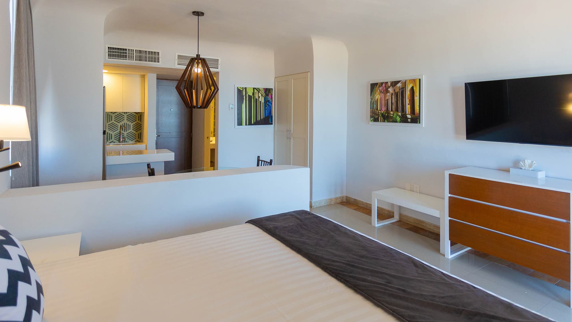 Luna Palace Hotel & Suites