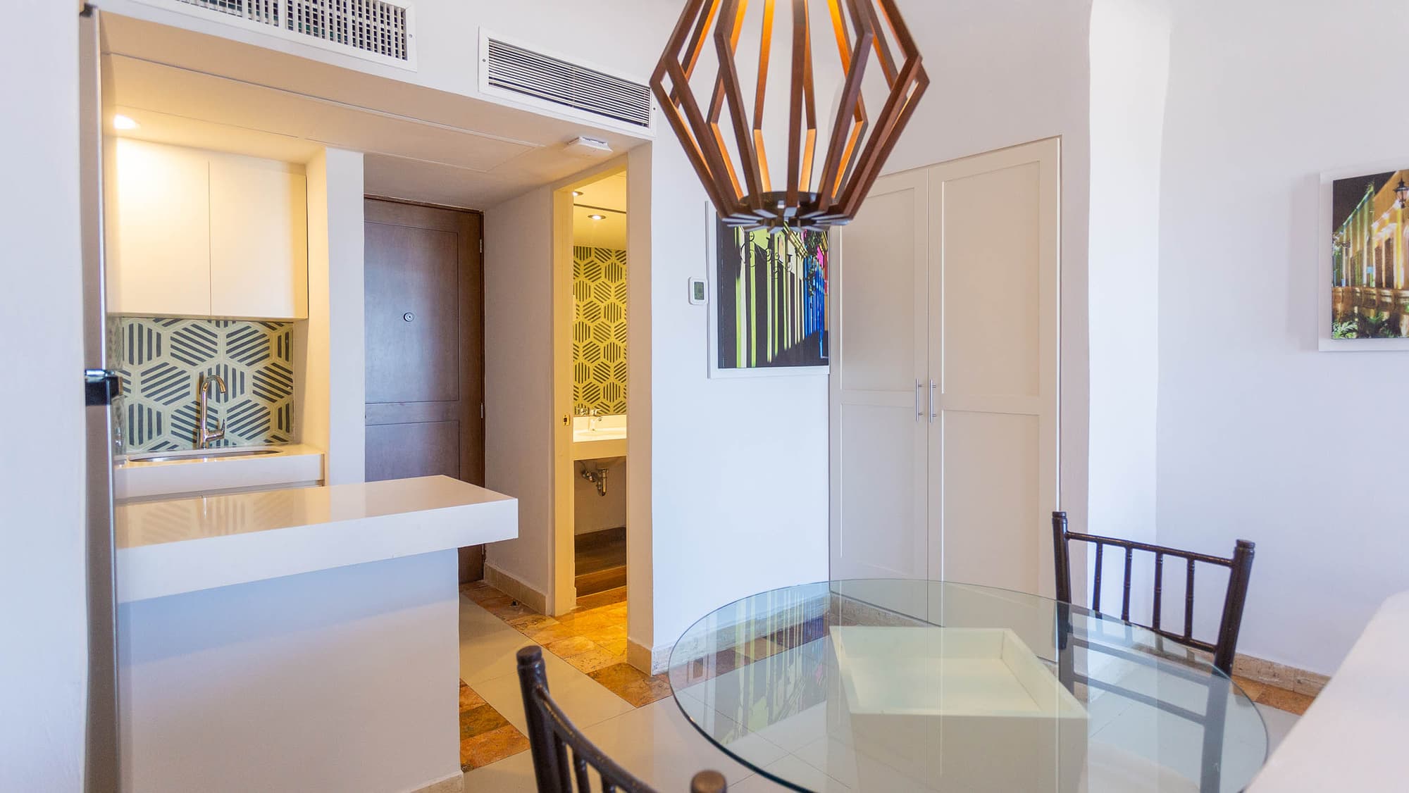 Luna Palace Hotel & Suites