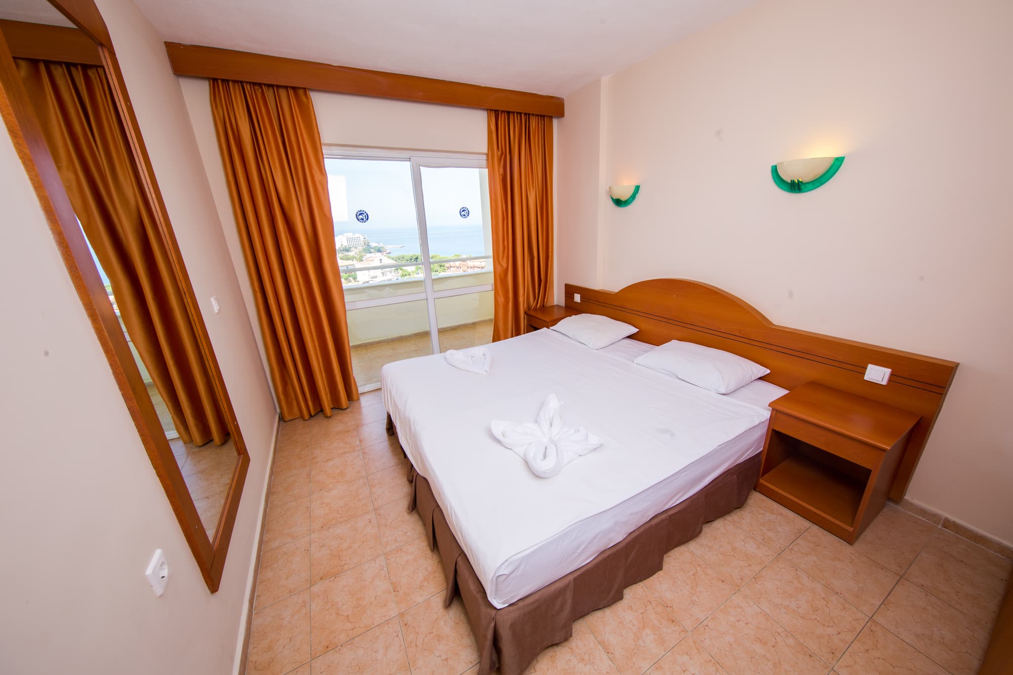 Tuntas Family Suites Kusadasi