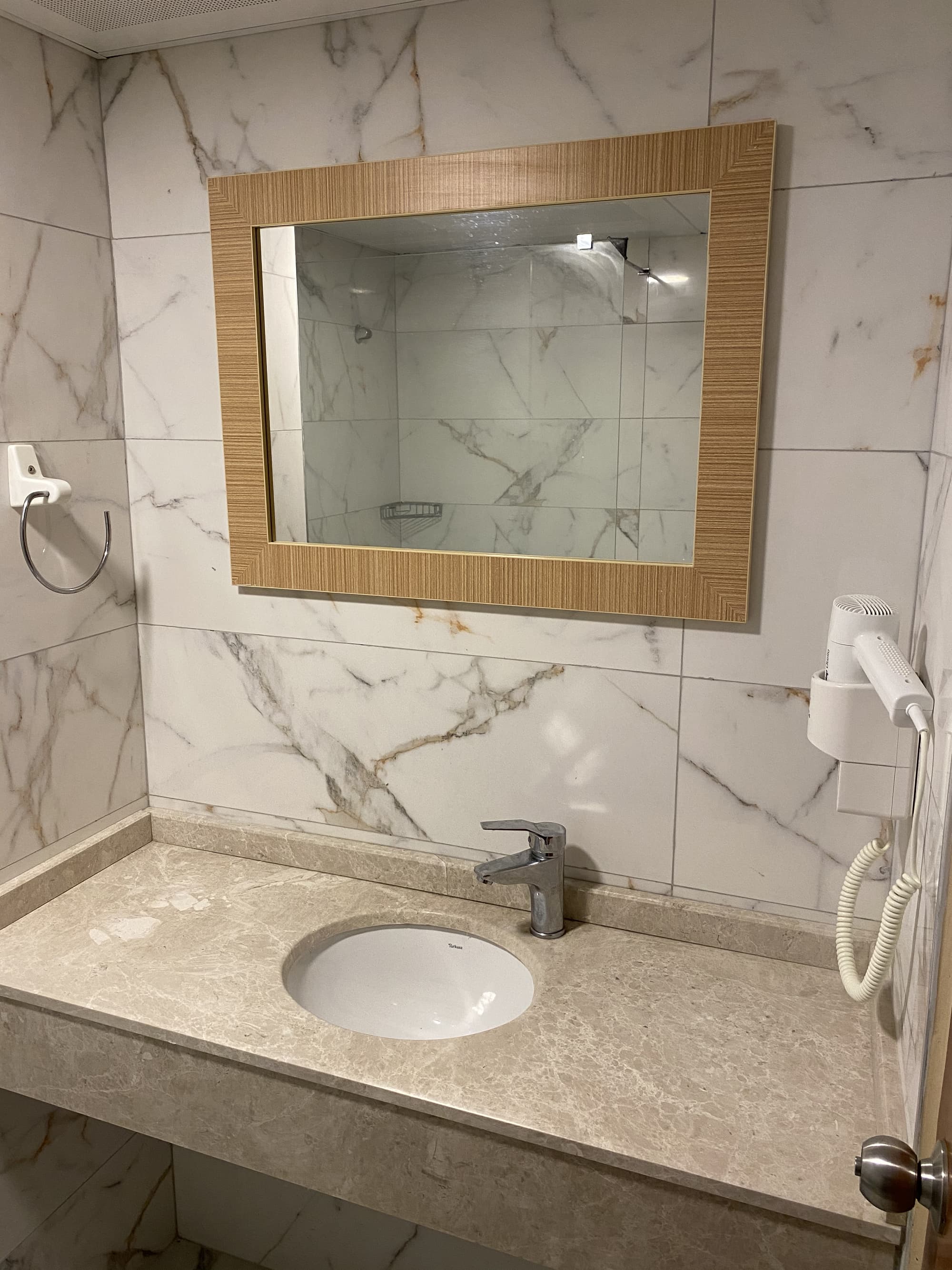 Tuntas Family Suites Kusadasi