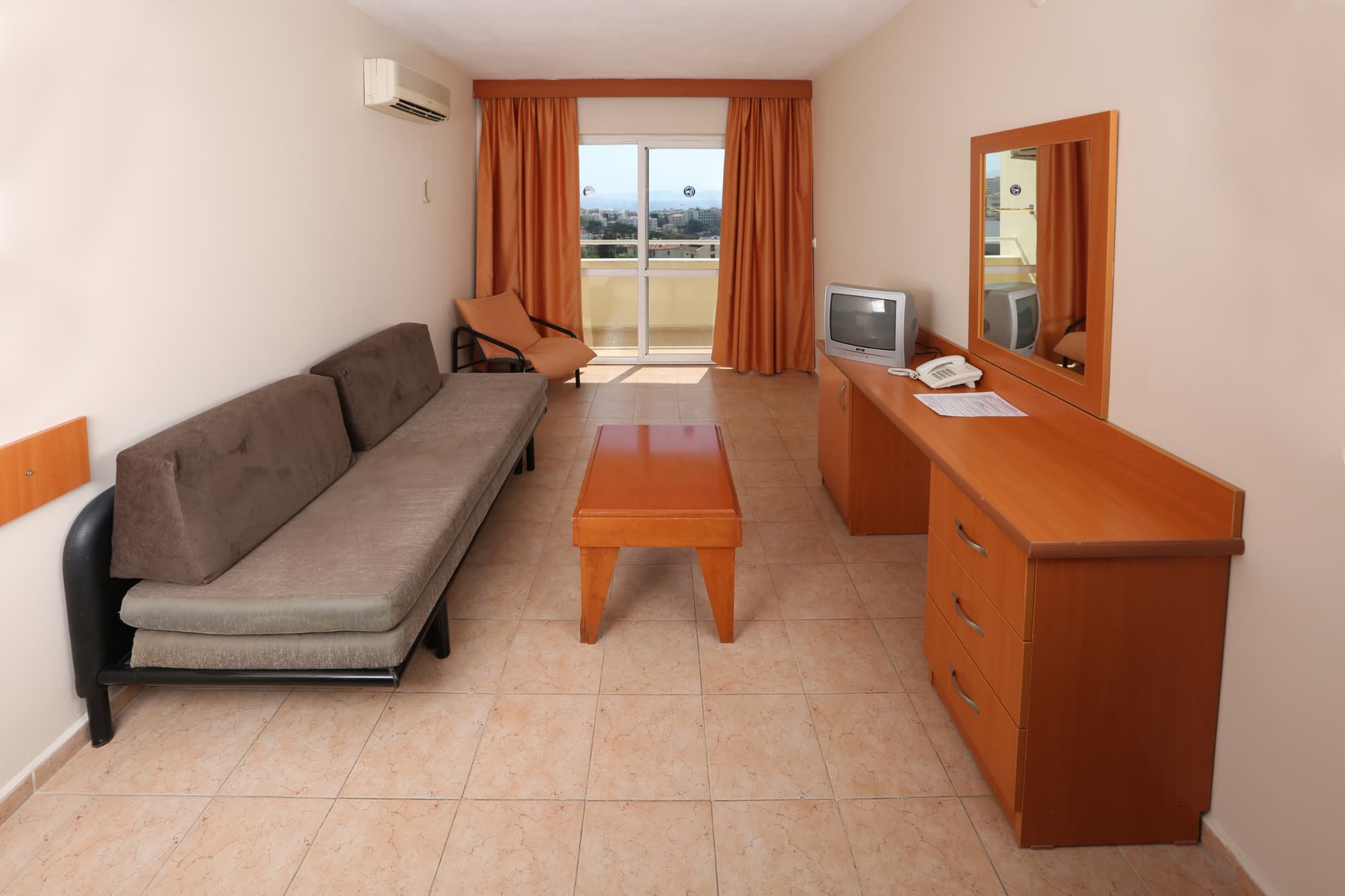 Tuntas Family Suites Kusadasi