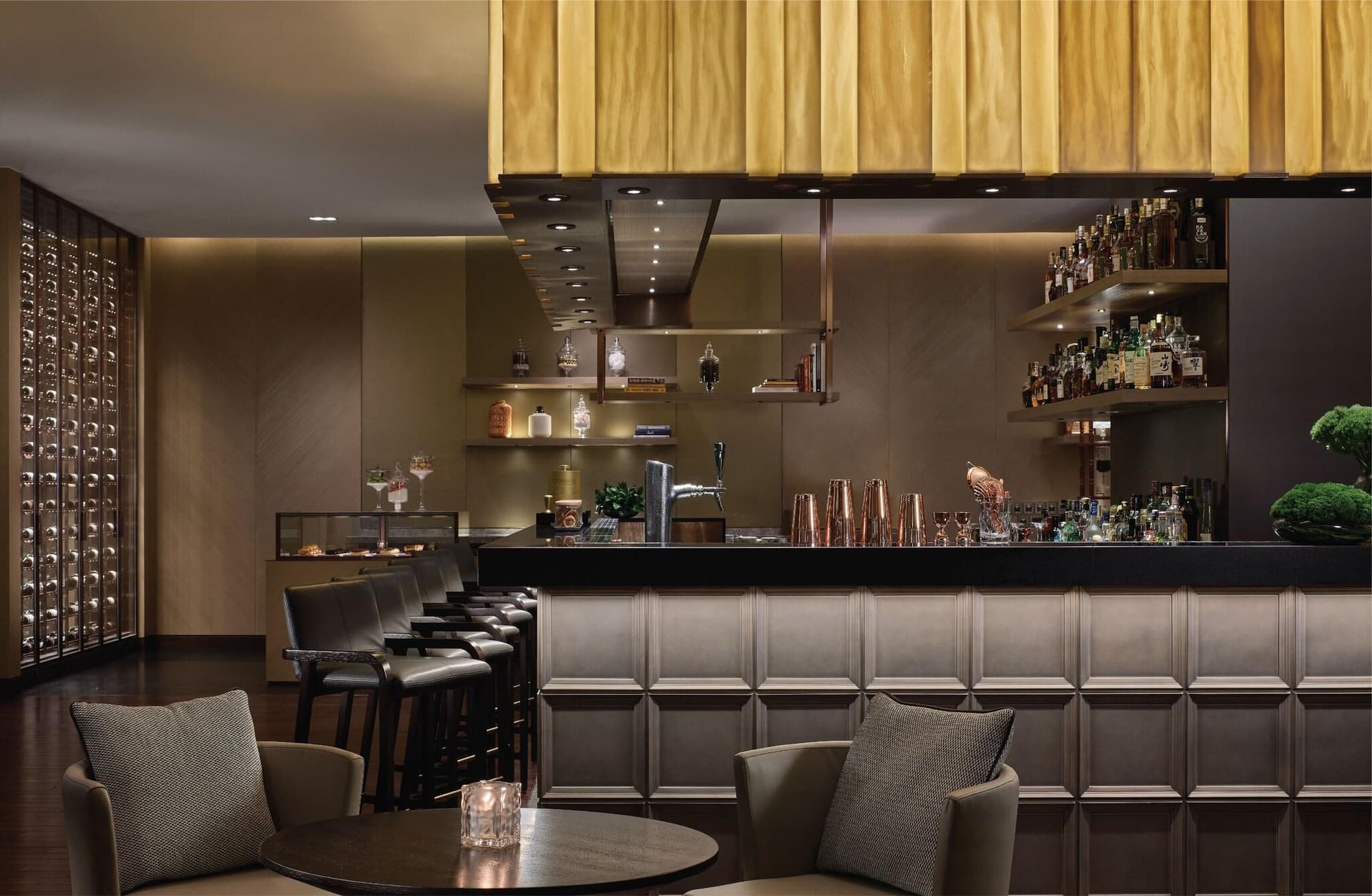 New World Saigon Hotel, Lobby