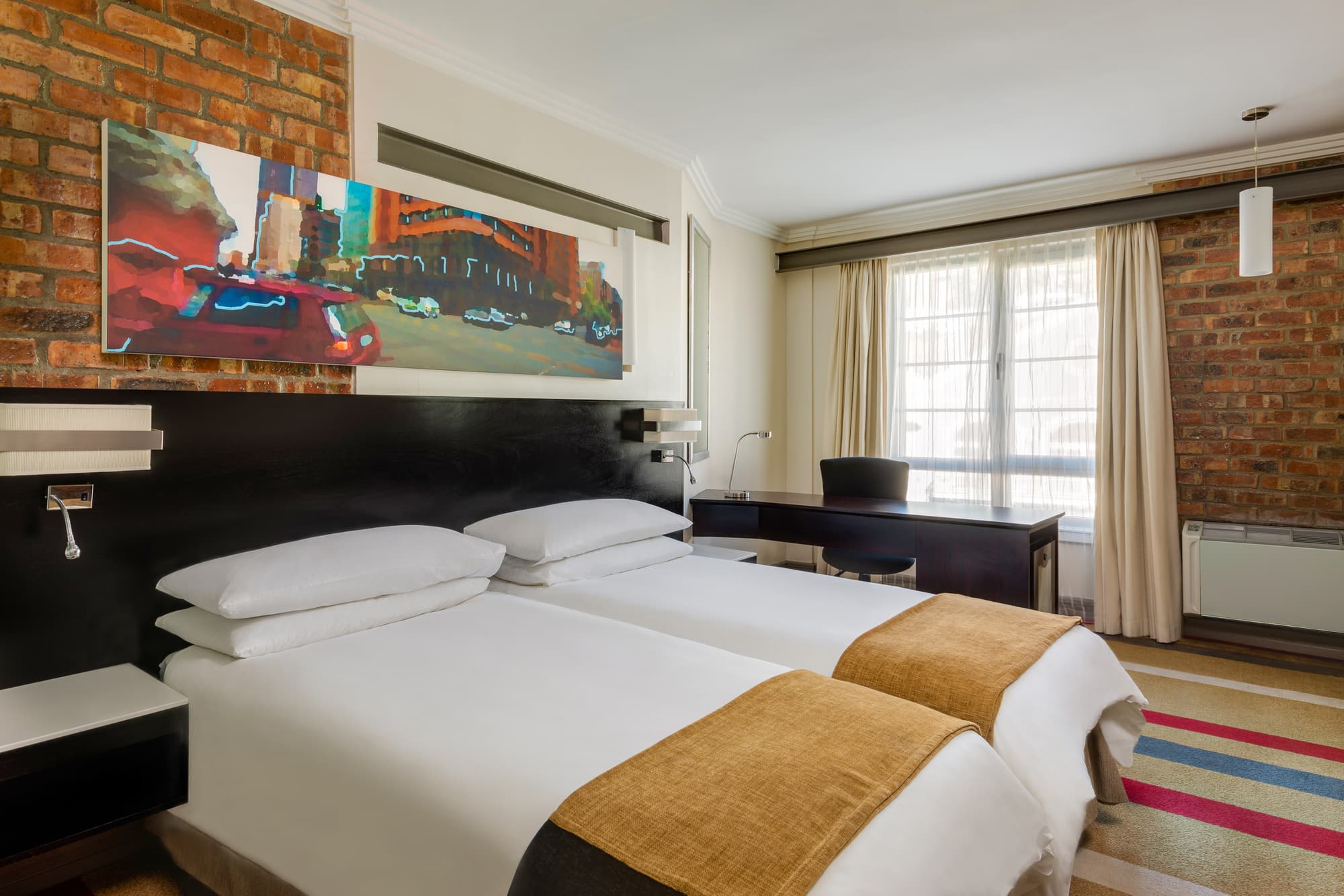 Garden Court Victoria Junction Hotel