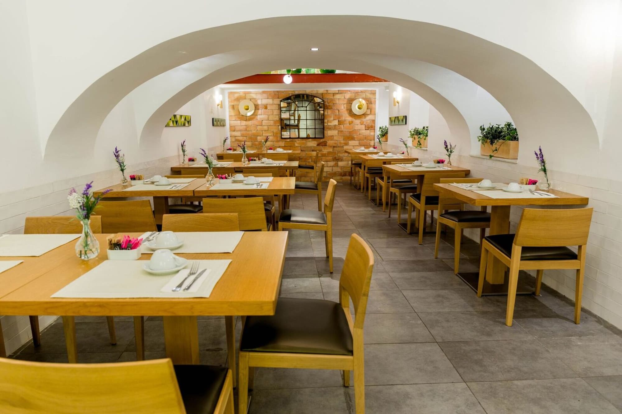Hotel Meninas