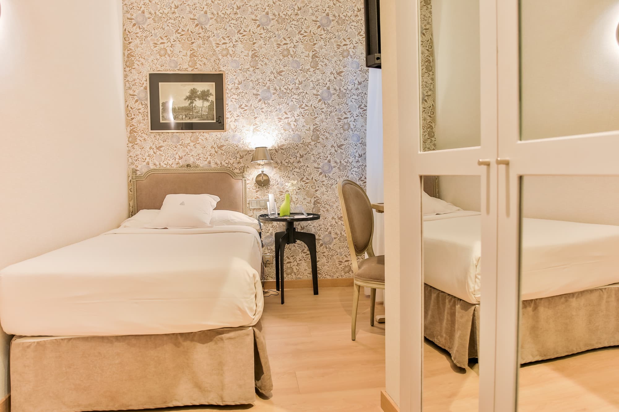 Hotel Meninas
