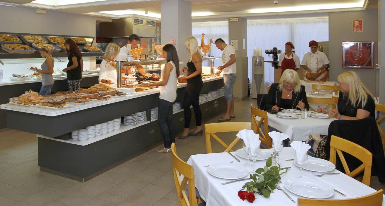 Amaraigua Adults Only, Restaurant