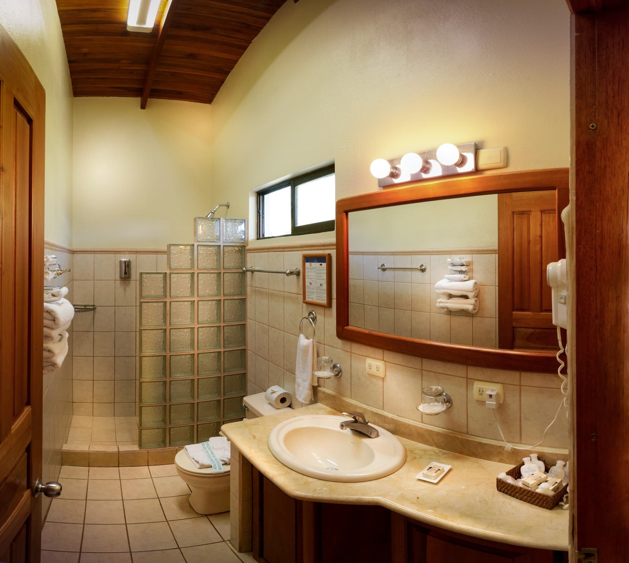 Cristal Ballena Boutique Hotel & Spa