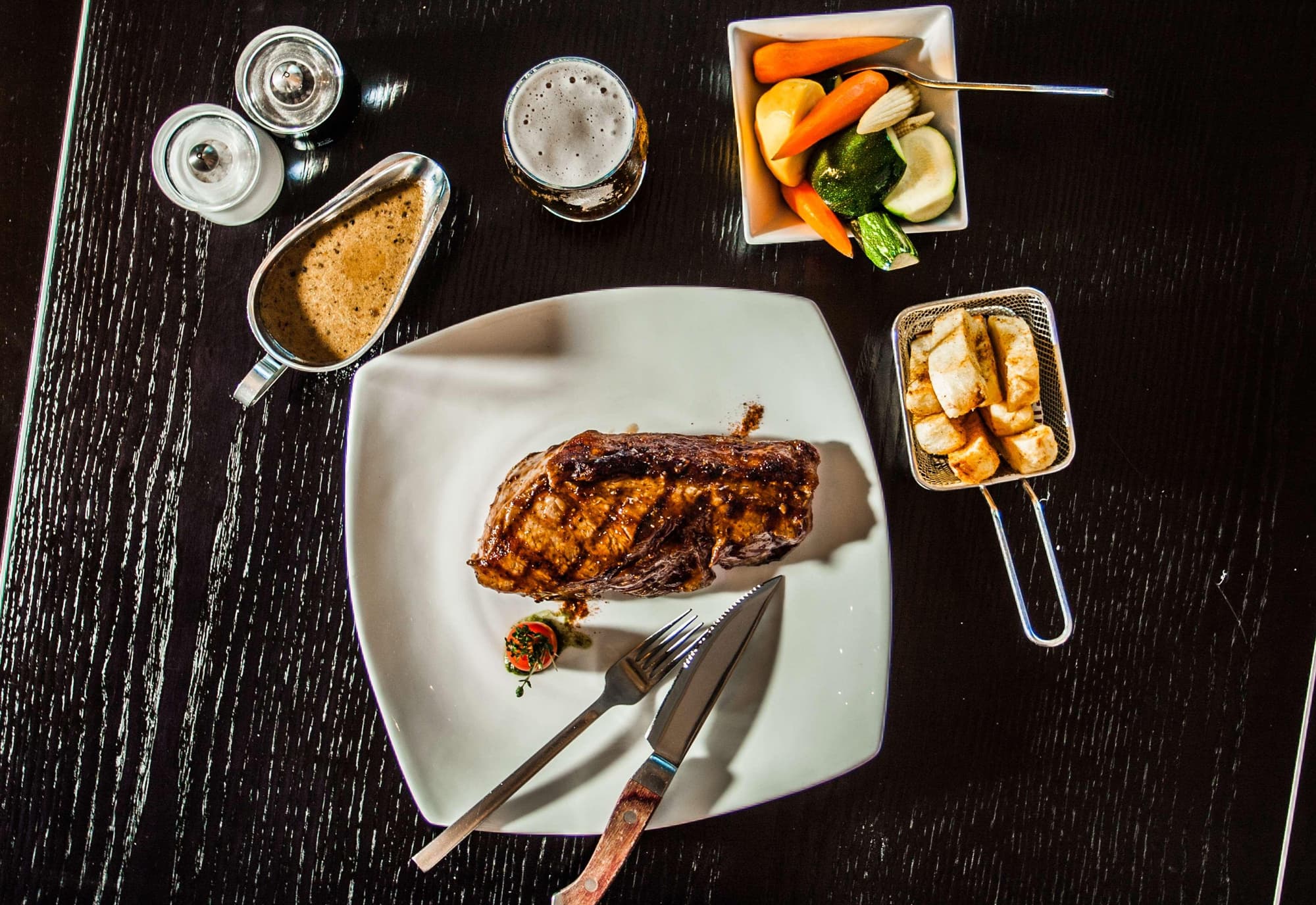 Southern Sun Elangeni & Maharani, Restaurant