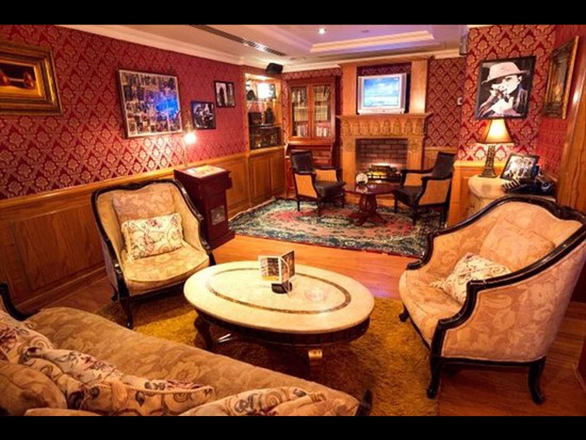 Arabian Courtyard Hotel And Spa