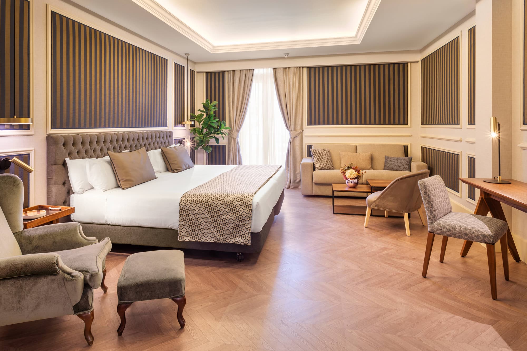 Catalonia las Cortes, Room