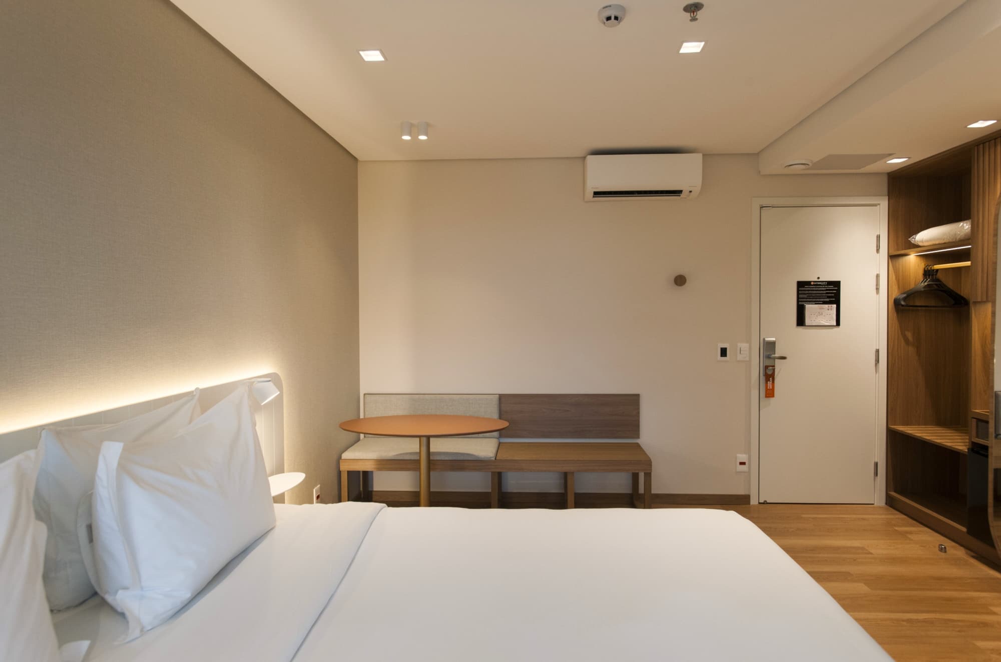 Intercity Florianopolis, Room