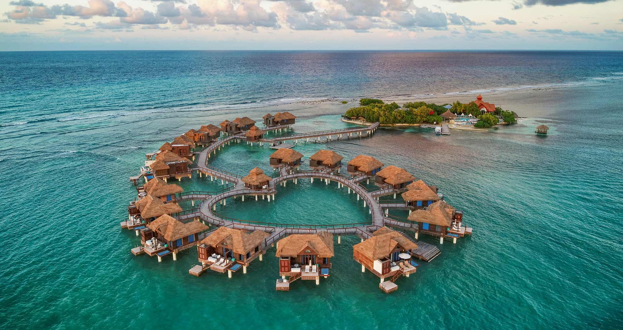 Sandals Royal Caribbean Resort &Offshore Island AI