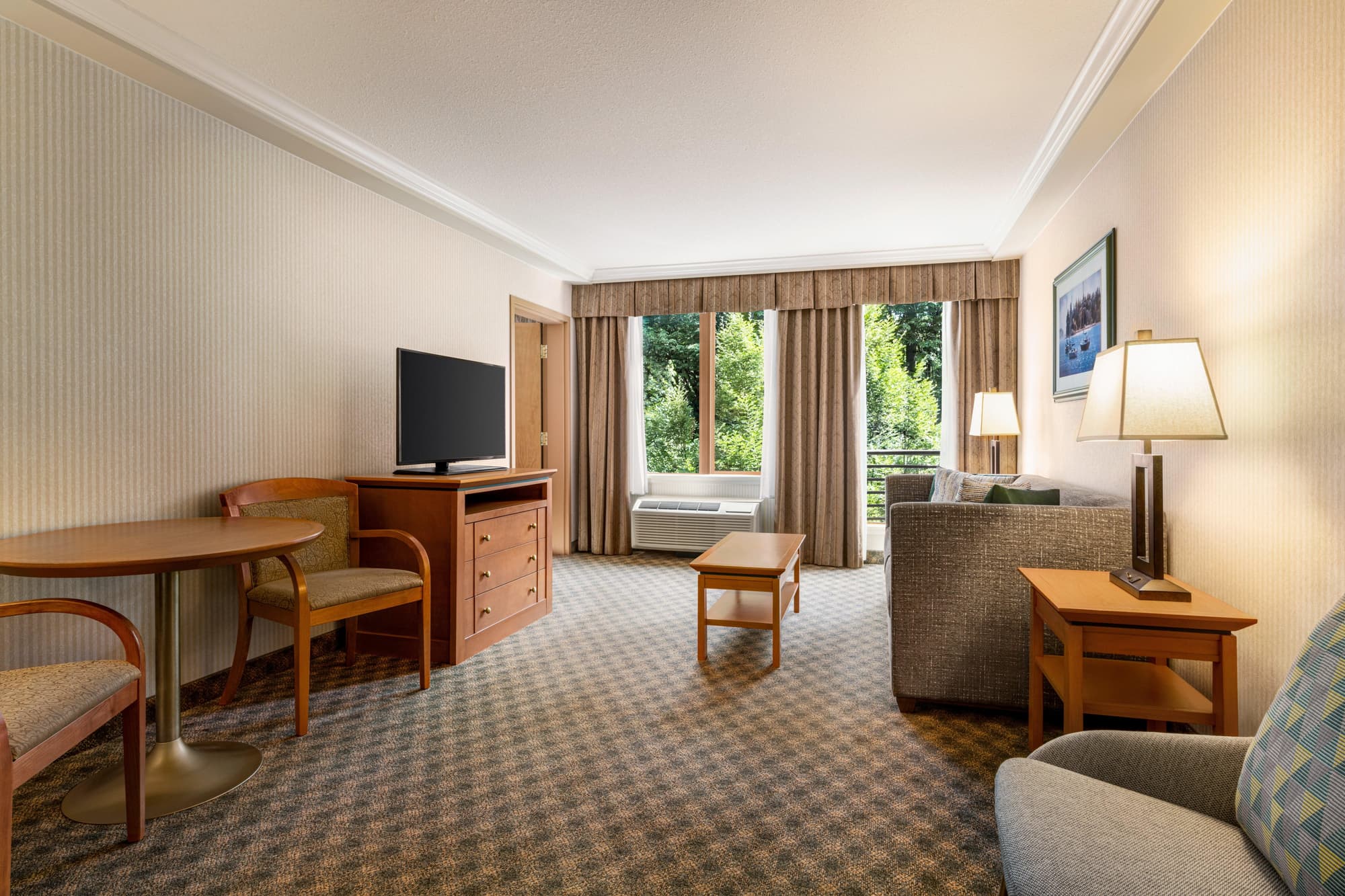 DoubleTree by Hilton North Vancouver