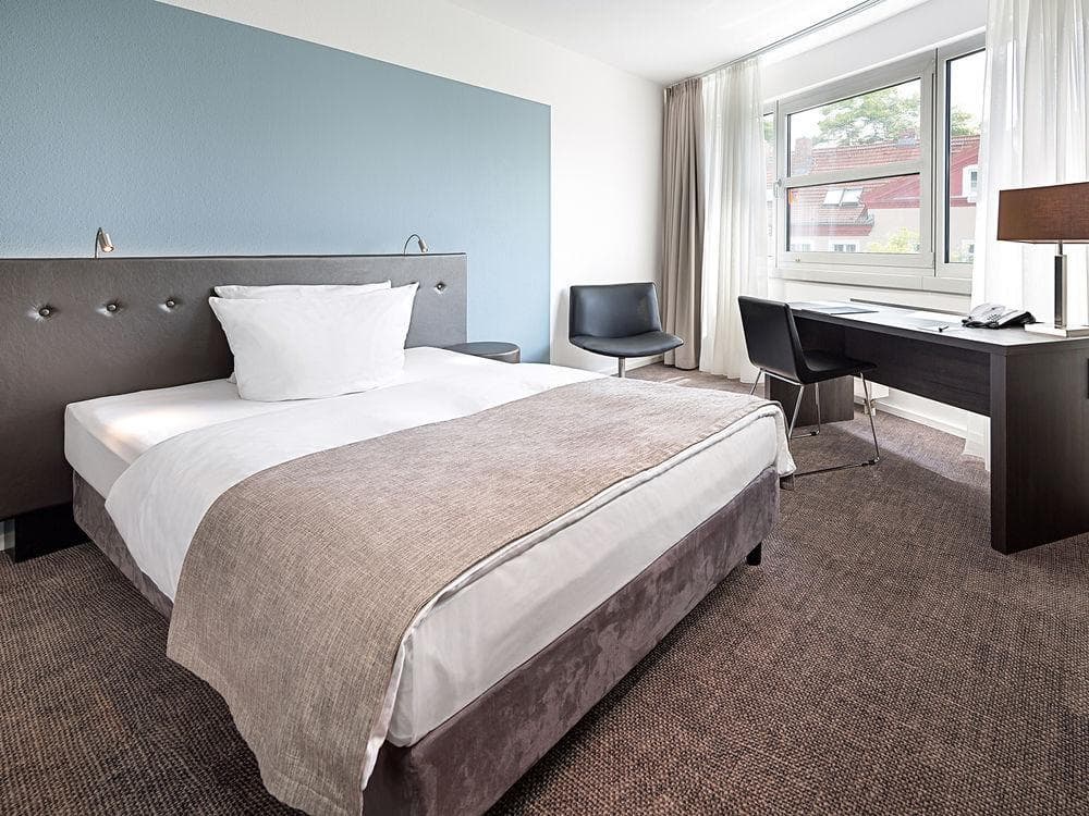 Hotel Victor's Residenz Hotel Berlin Tegel, Room