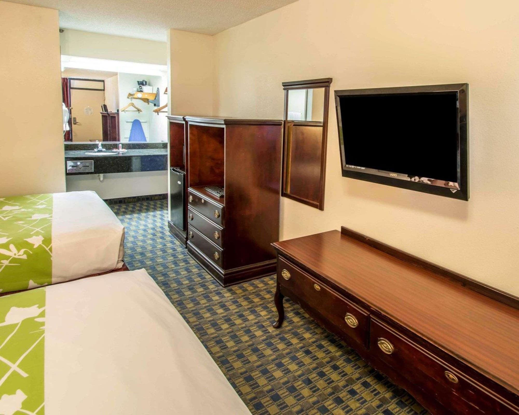 Green Palms Extended Stay