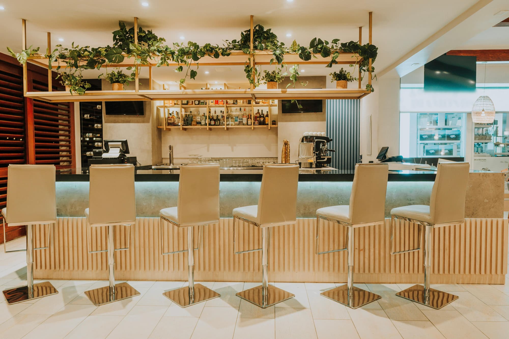 Holiday Inn Resort Aruba, Bar