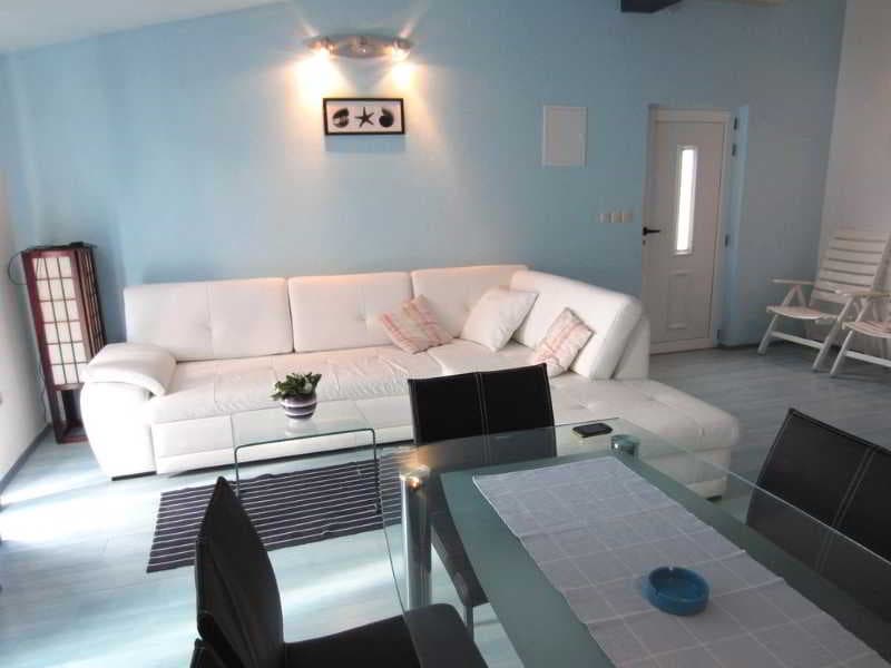 Apartmani Kelam
