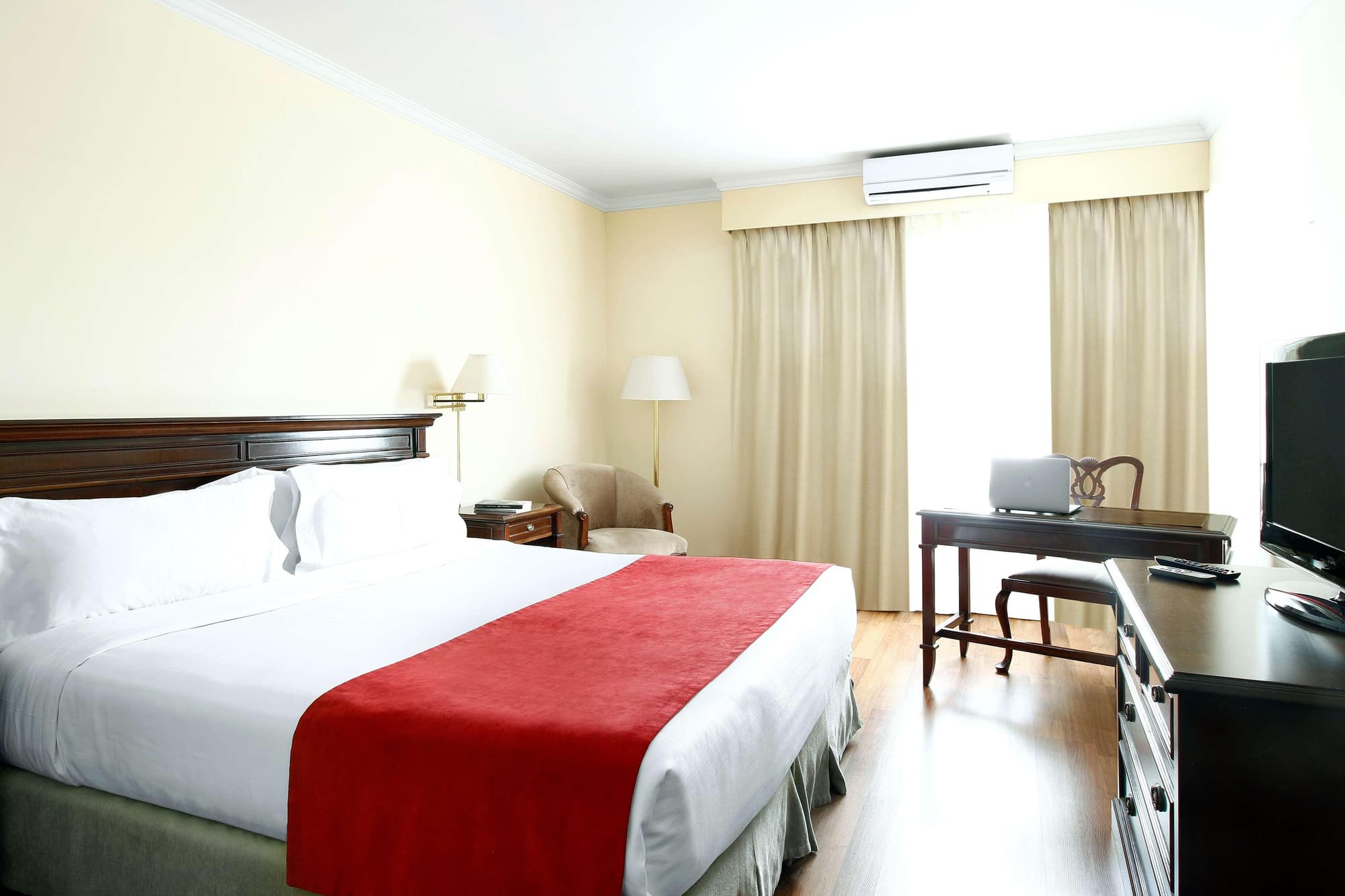Cyan Hotel de las Americas