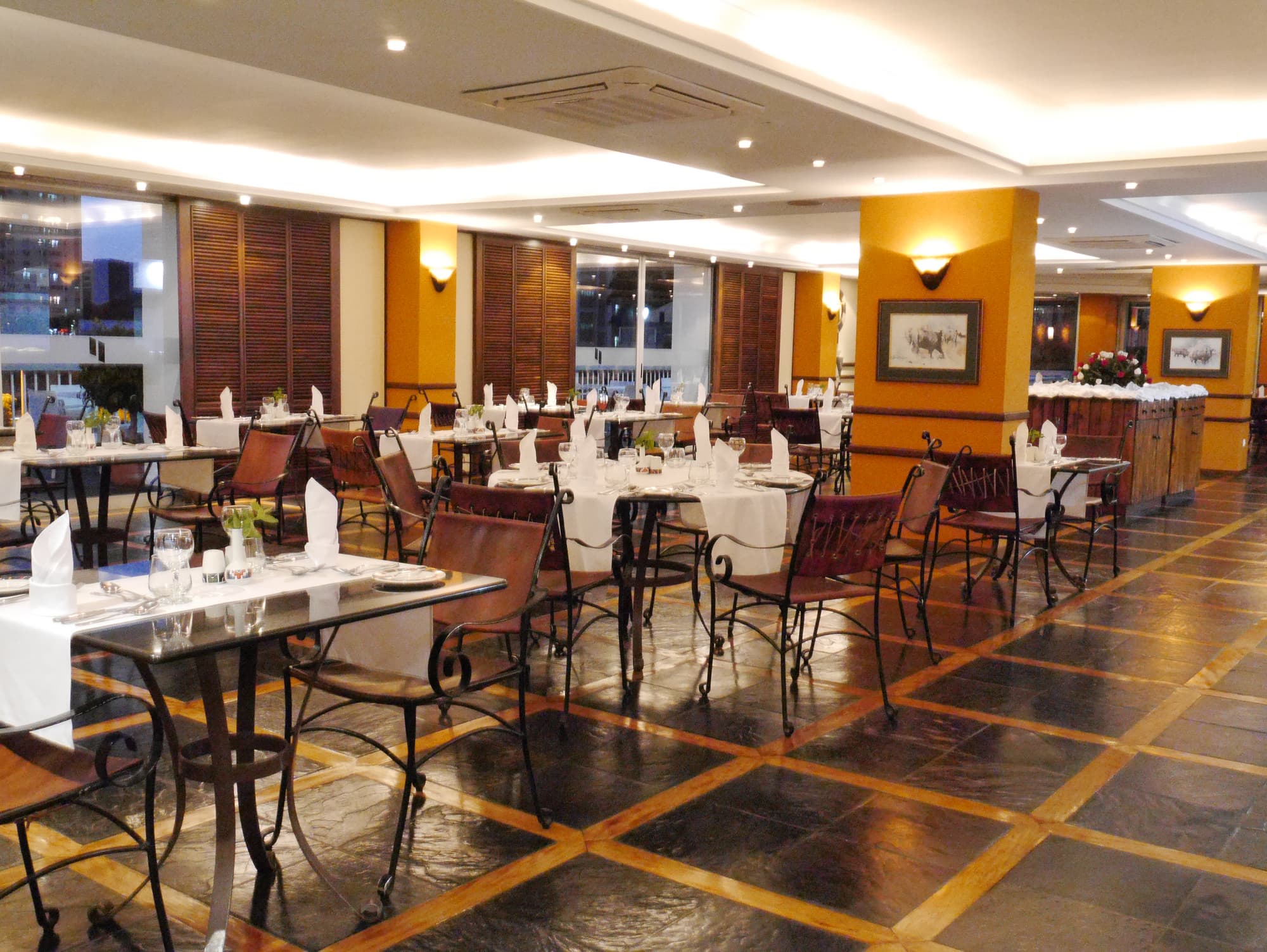 Pestana Rovuma, Restaurant