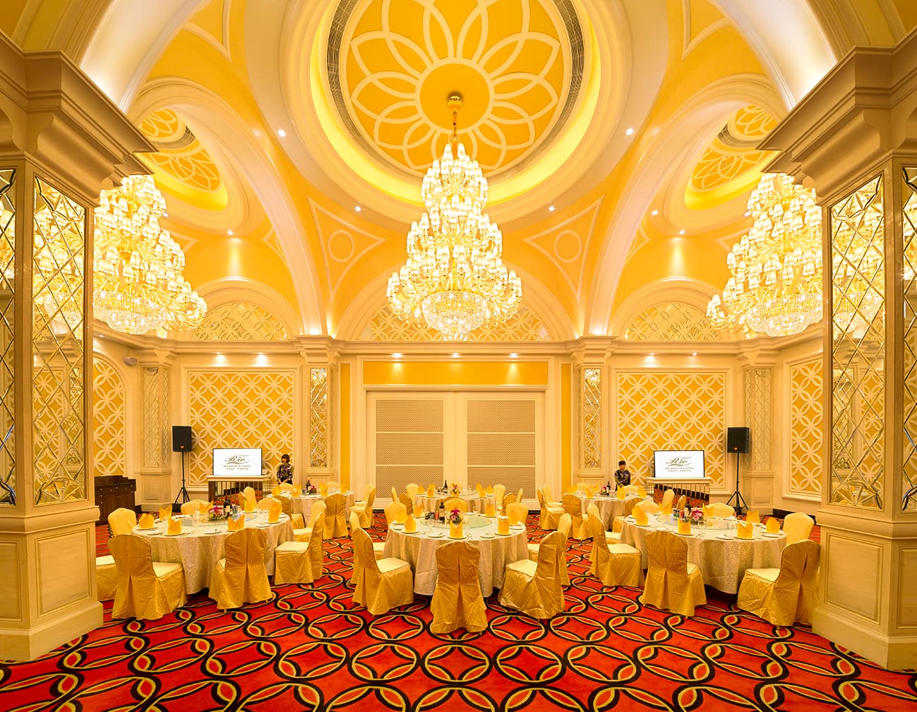 Rio Hotel & Casino