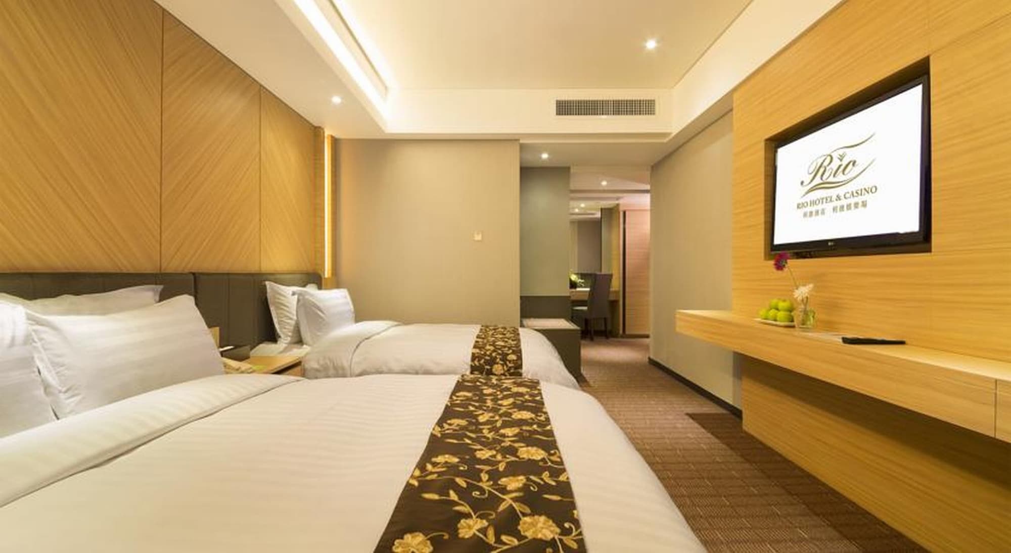 Rio Hotel & Casino