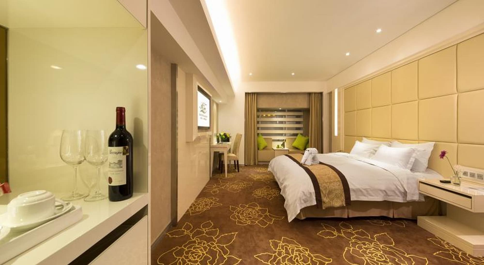 Rio Hotel & Casino