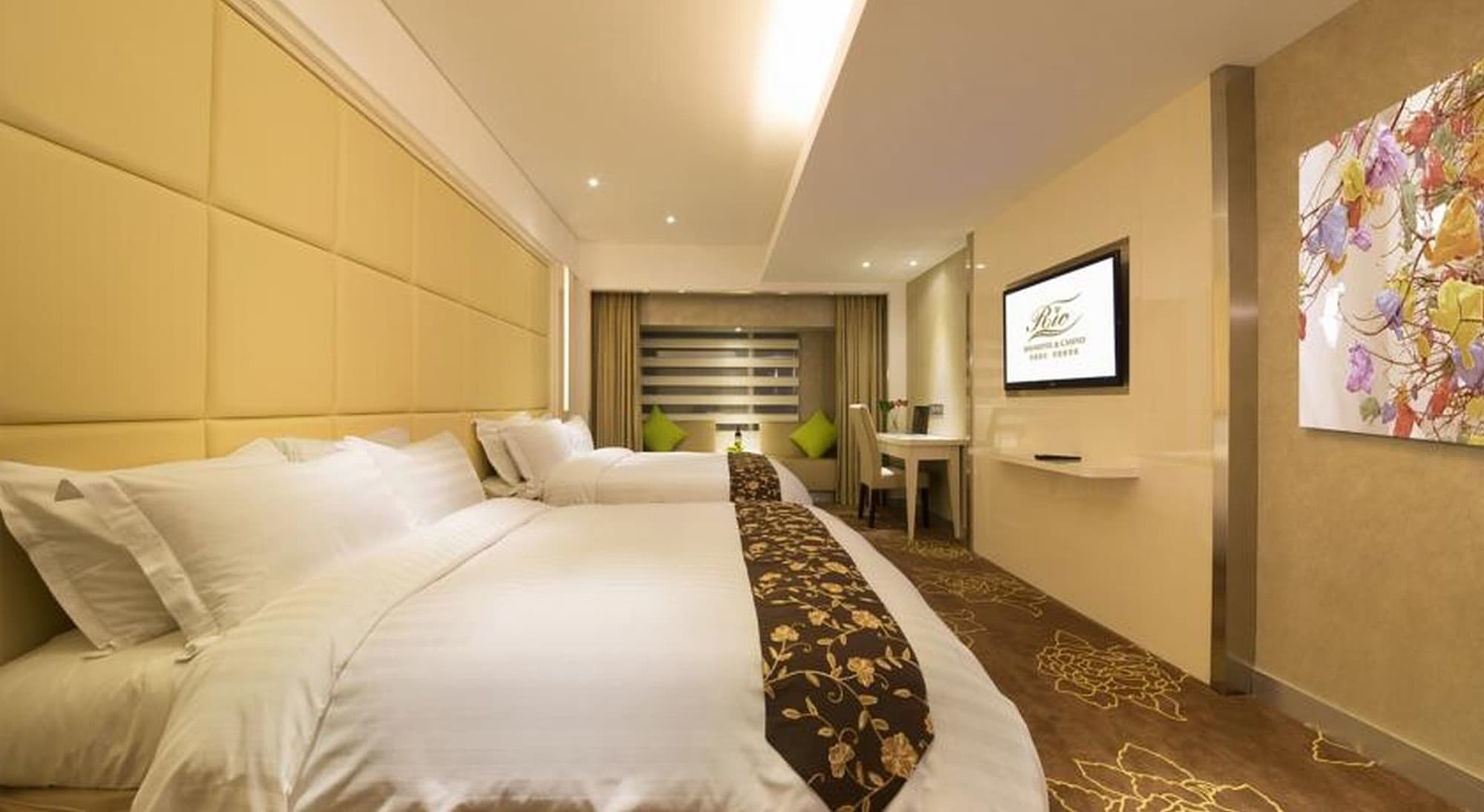 Rio Hotel & Casino