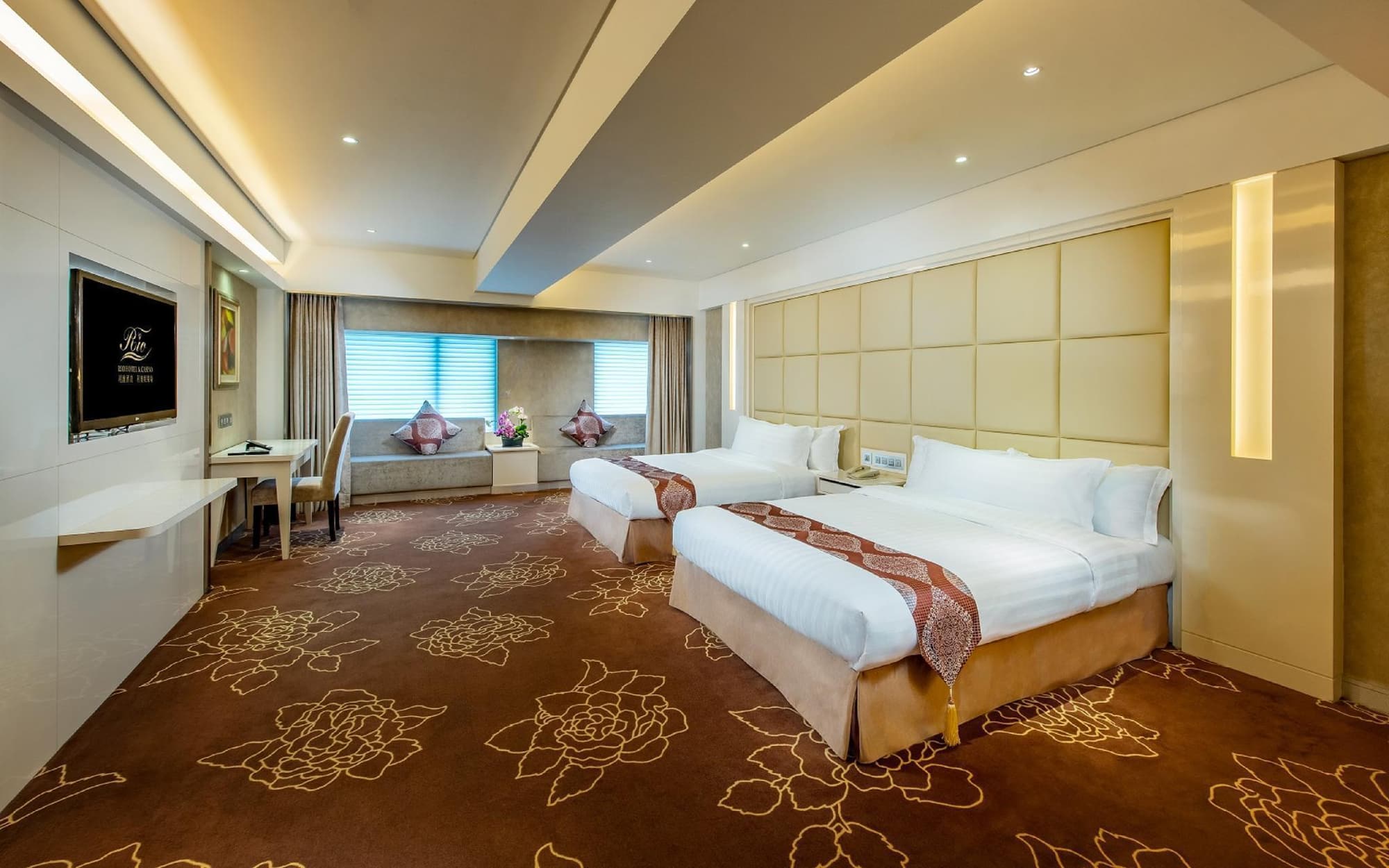 Rio Hotel & Casino