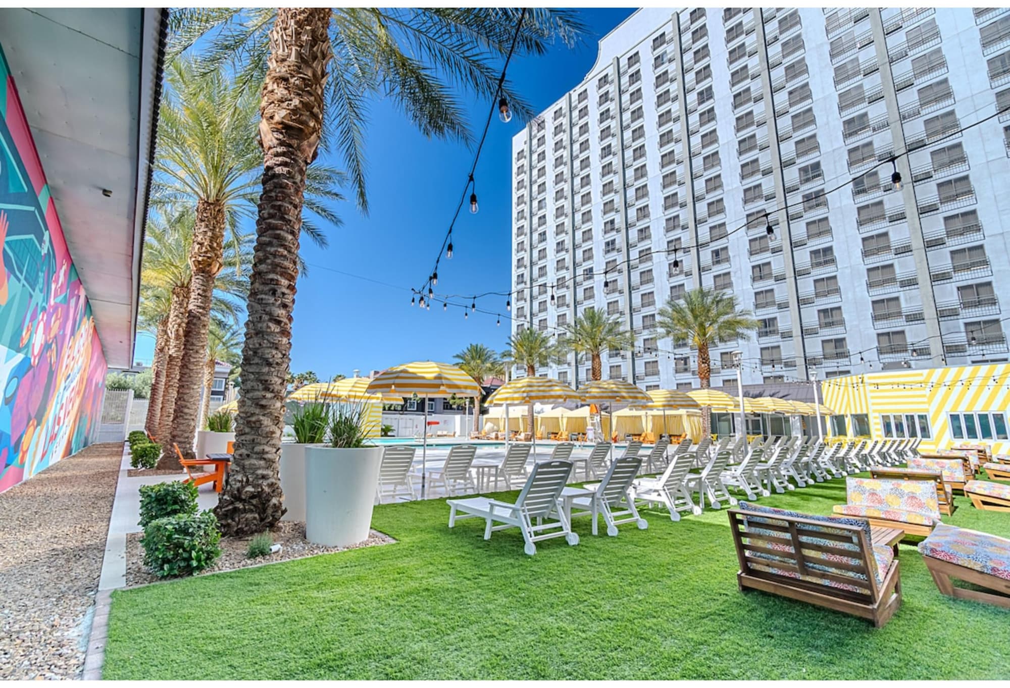 OYO Hotel and Casino Las Vegas