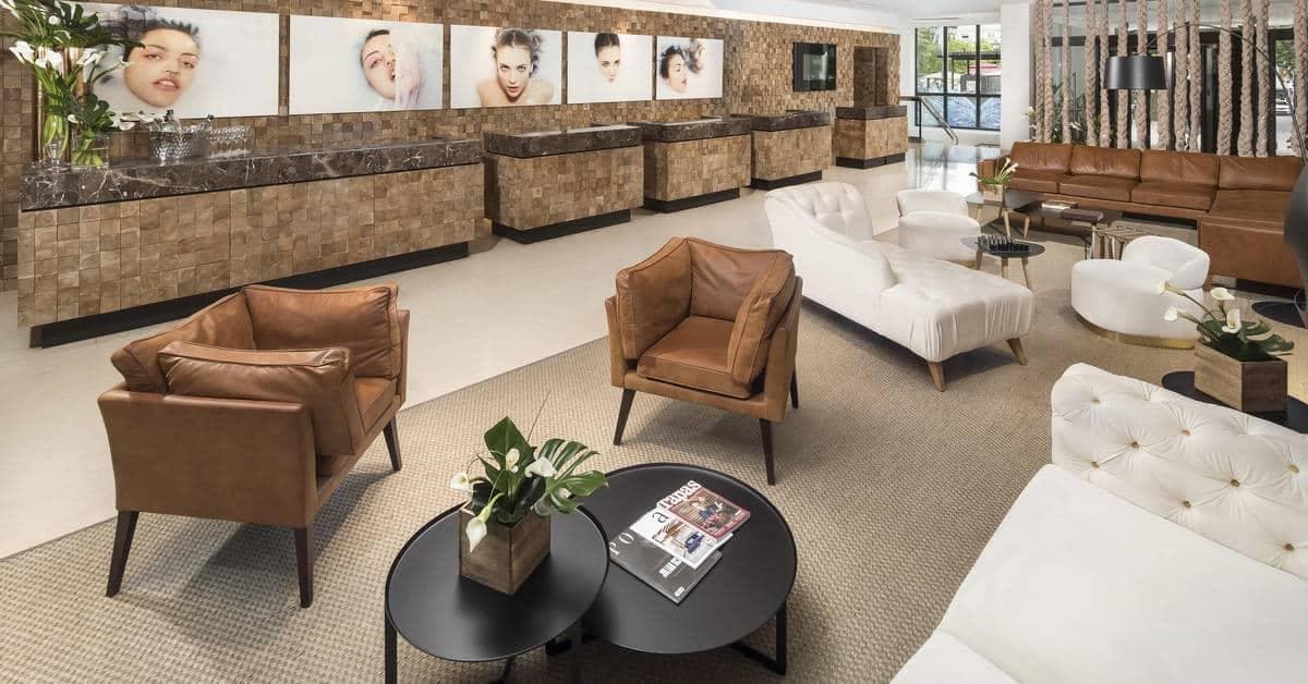 ME Madrid Reina Victoria, Lobby