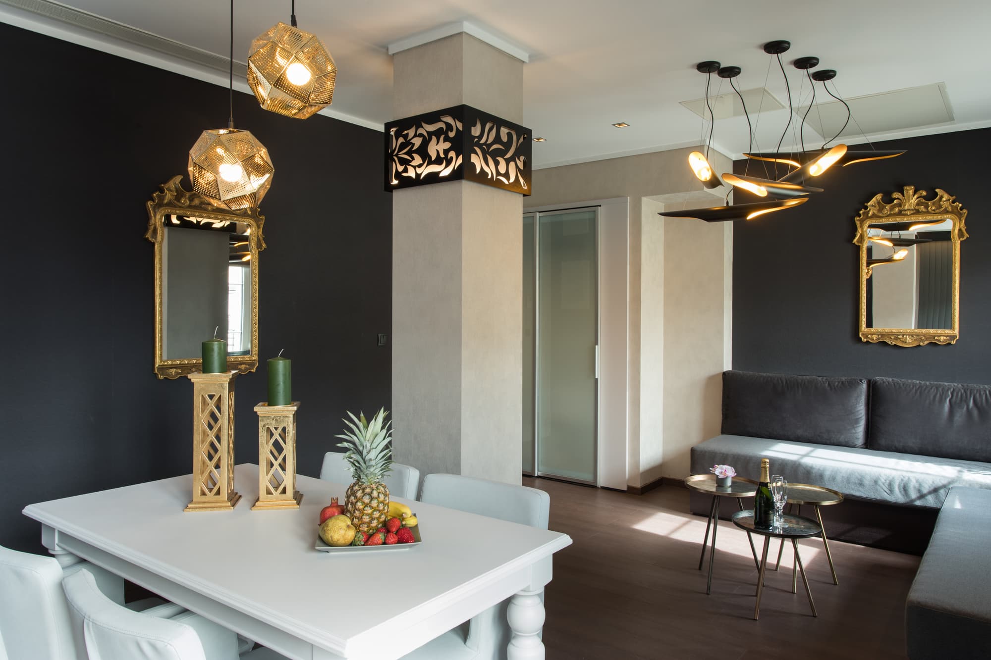 Egnatia Palace, Room