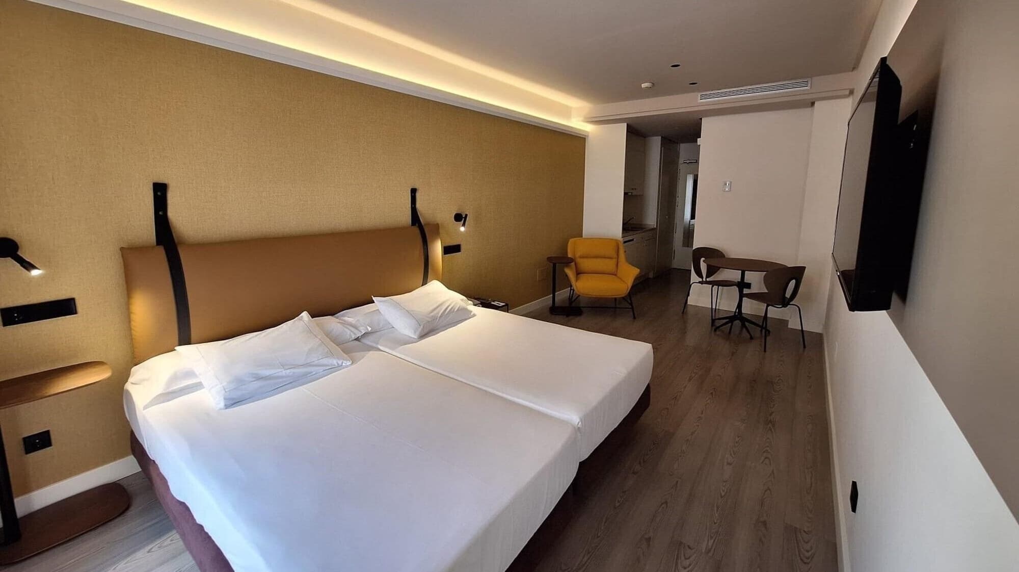 Suites Viena Plaza de España