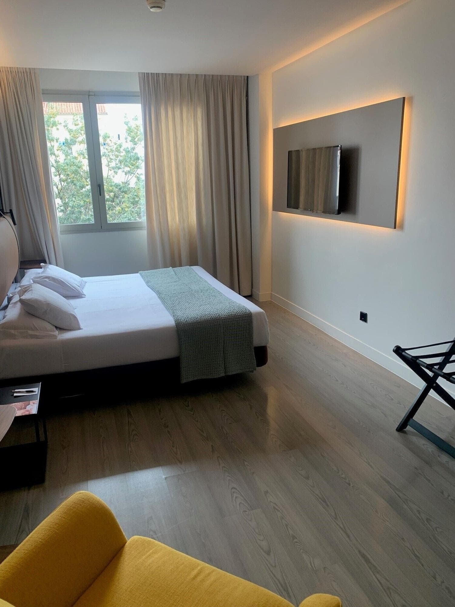 Suites Viena Plaza de España