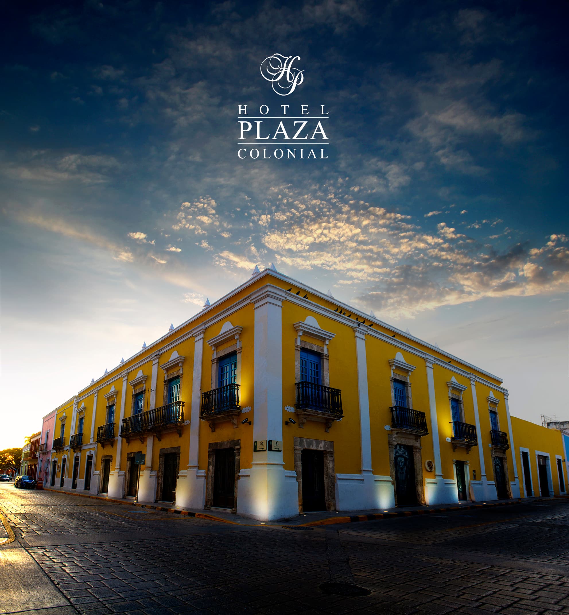 Plaza Colonial
