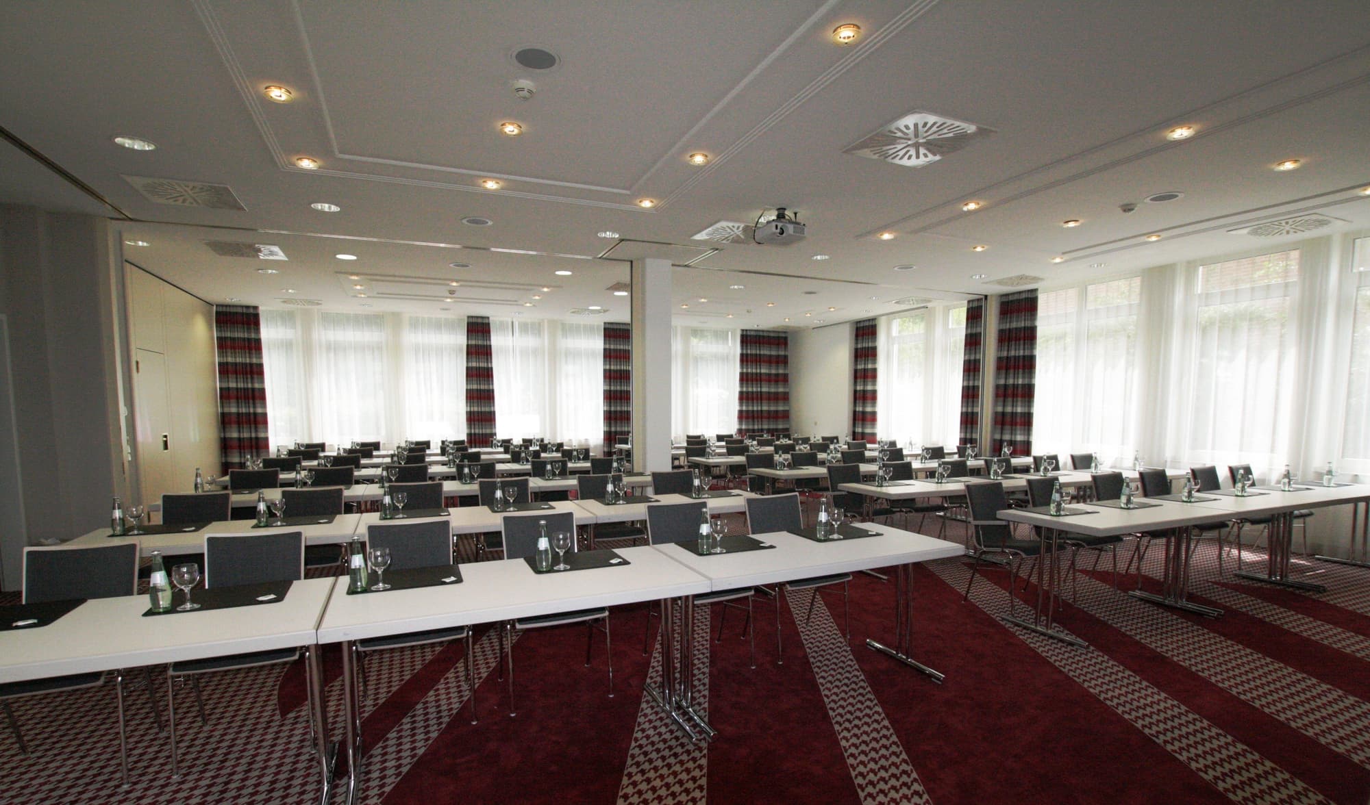 Holiday Inn Frankfurt Airport - Neu-Isenburg