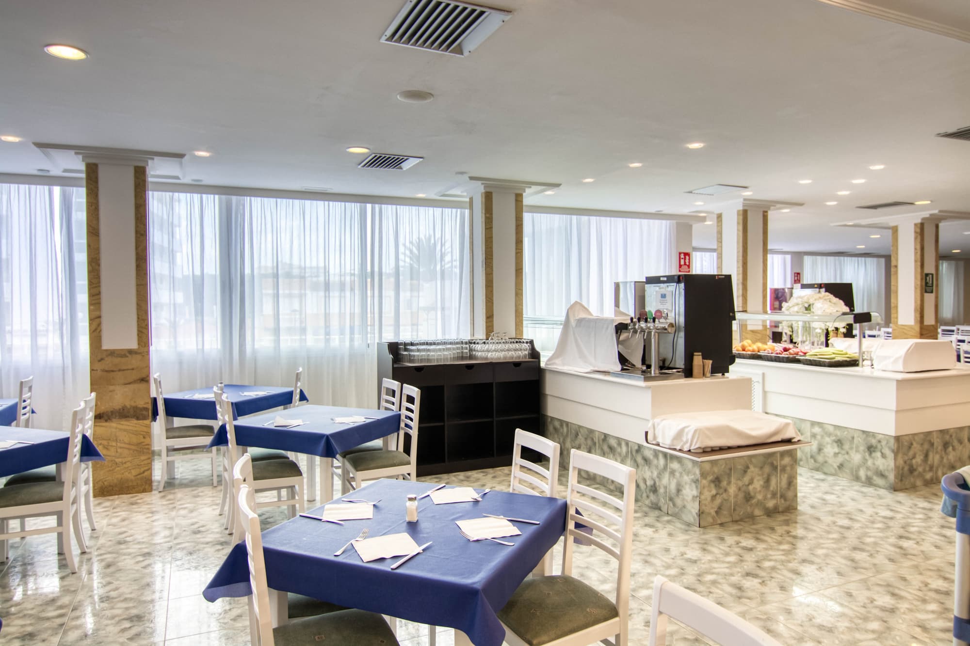 Hotel Coral Beach by MIJ, Restaurant