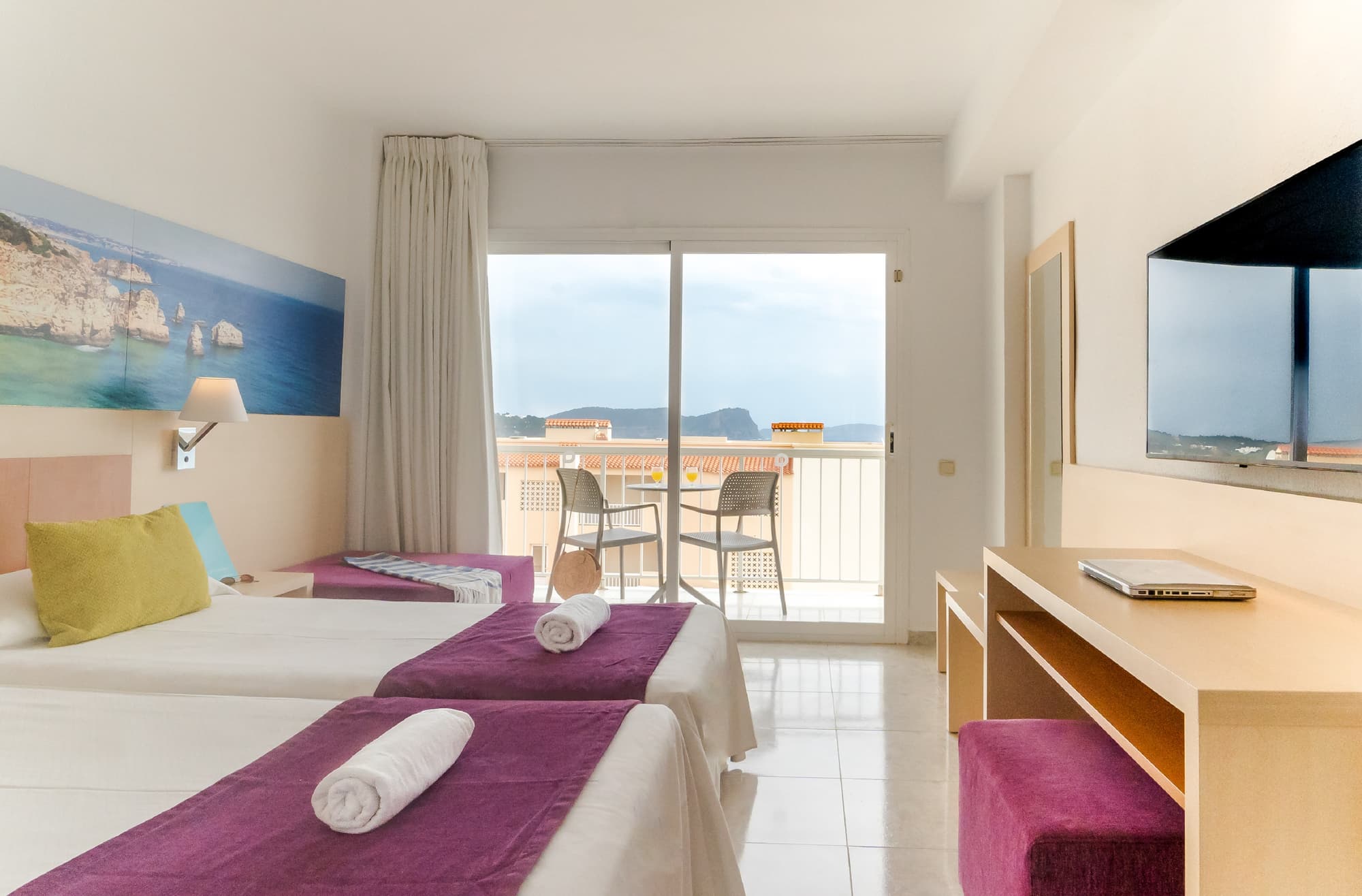 Hotel Coral Beach by MIJ